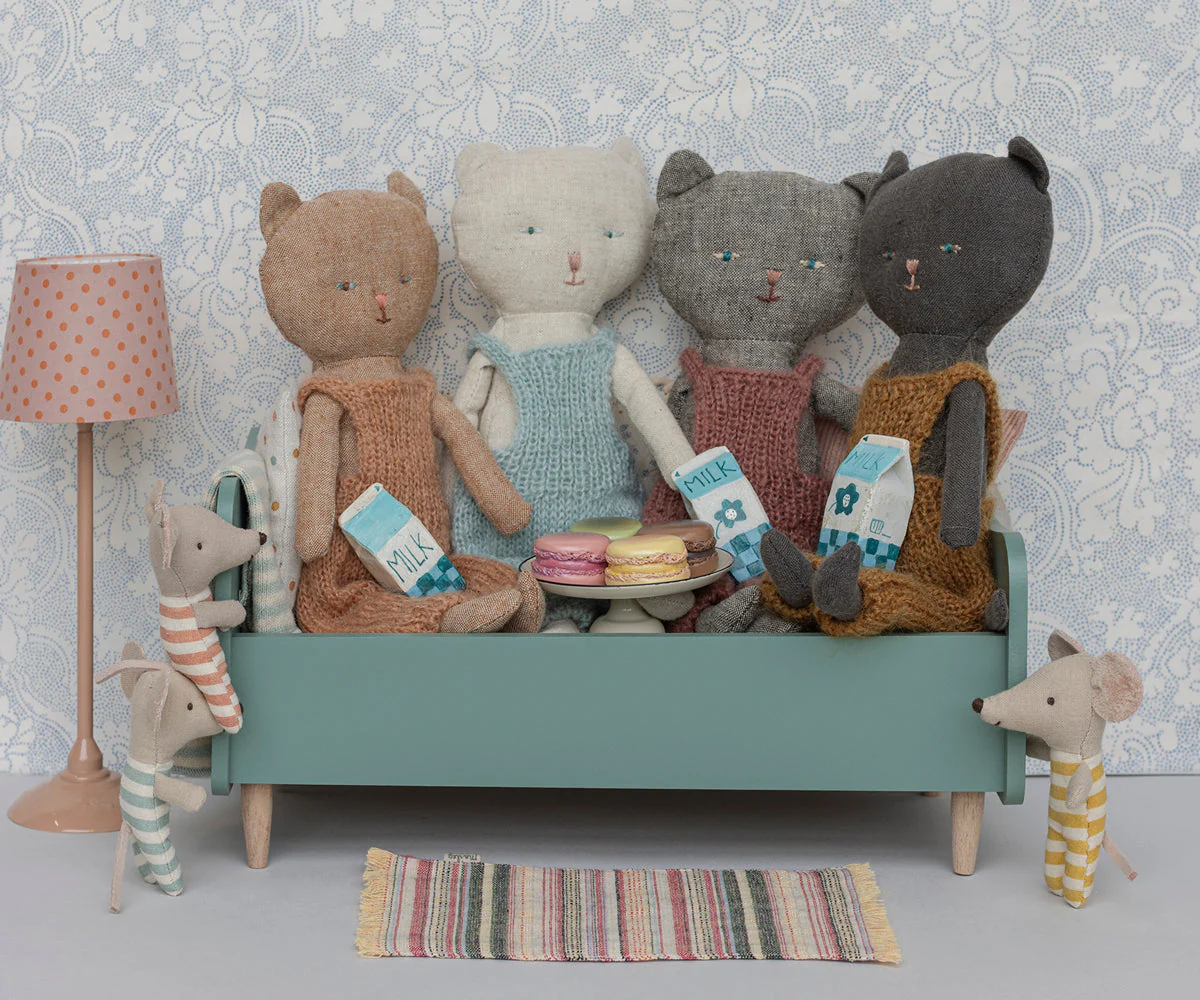 Maileg Baby Mouse Triplets in Box - Image 4