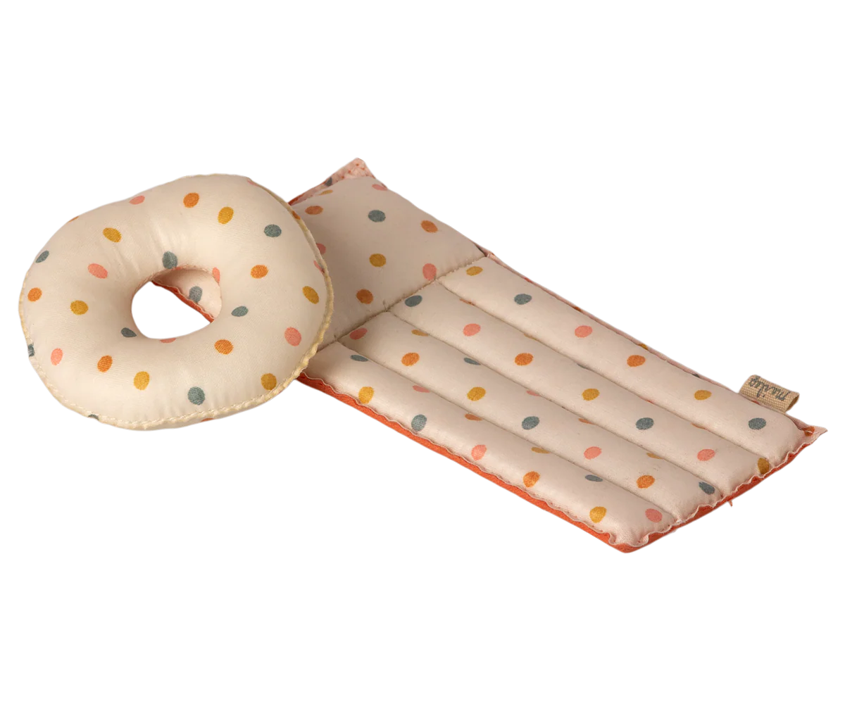 Maileg Beach Float, Mouse - Multi Dot - Image 2