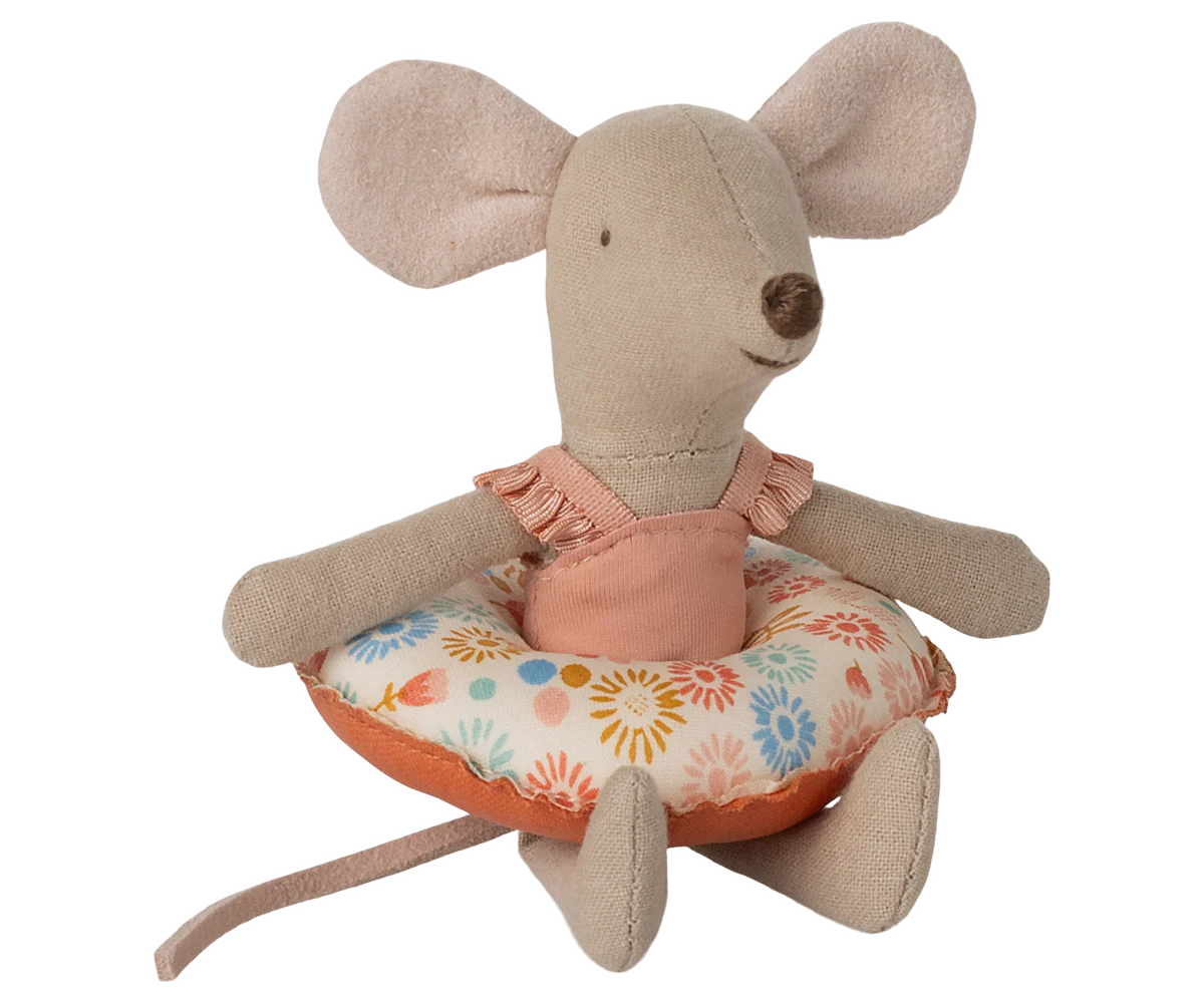 Maileg Beach mouse with float, Little sister - Flower - Image 3