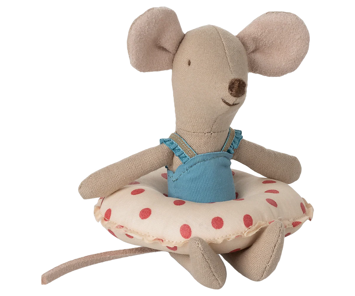 Maileg Beach mouse with float, Little sister - Red dot - Image 5