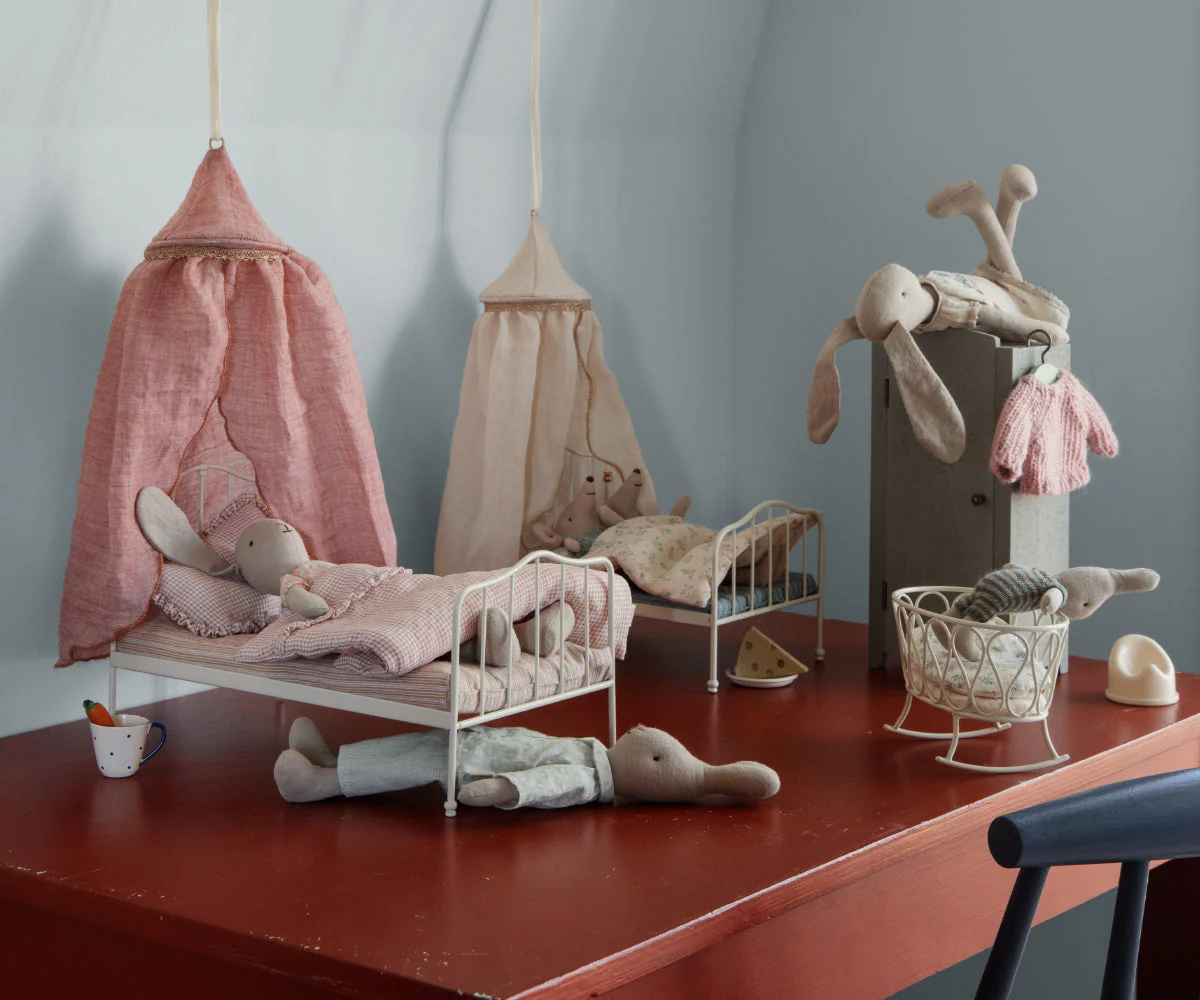 Maileg Bed Canopy, Miniature - Cream - Image 3