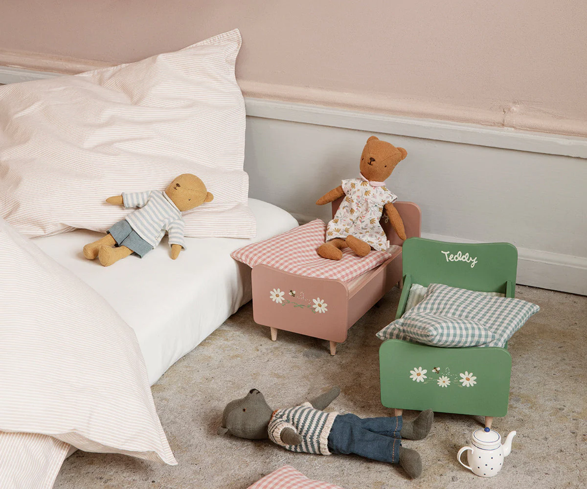 Maileg Bed for Teddy Dad - Dusty Green - Image 2