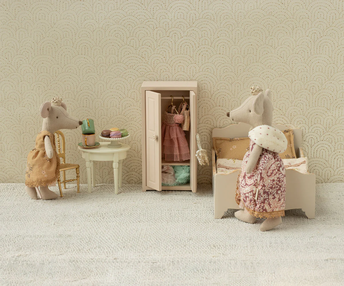 Maileg Bed, Mouse - Off white - Image 3