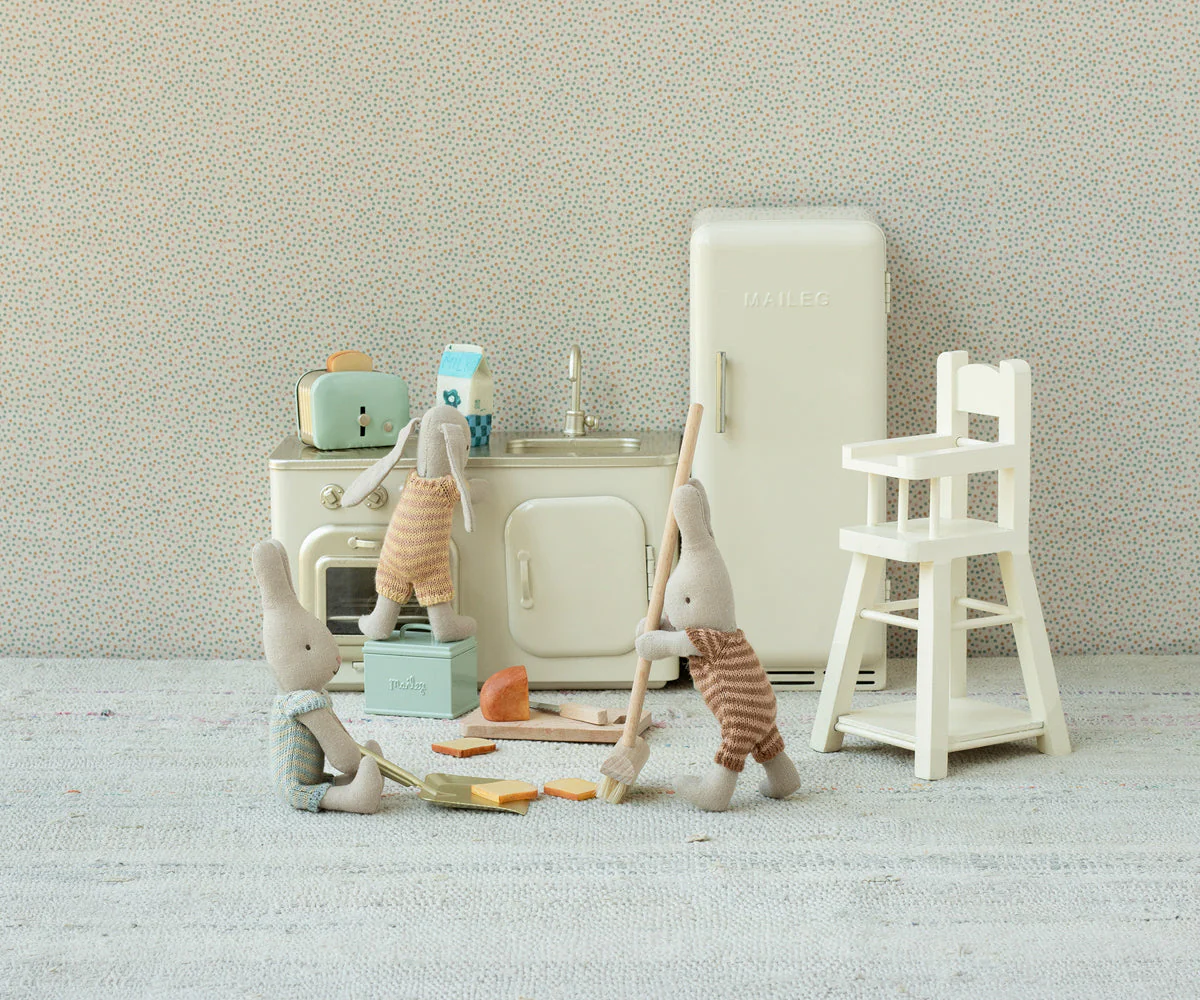 Maileg Bread Box w/ Utensils, Miniature - Image 3