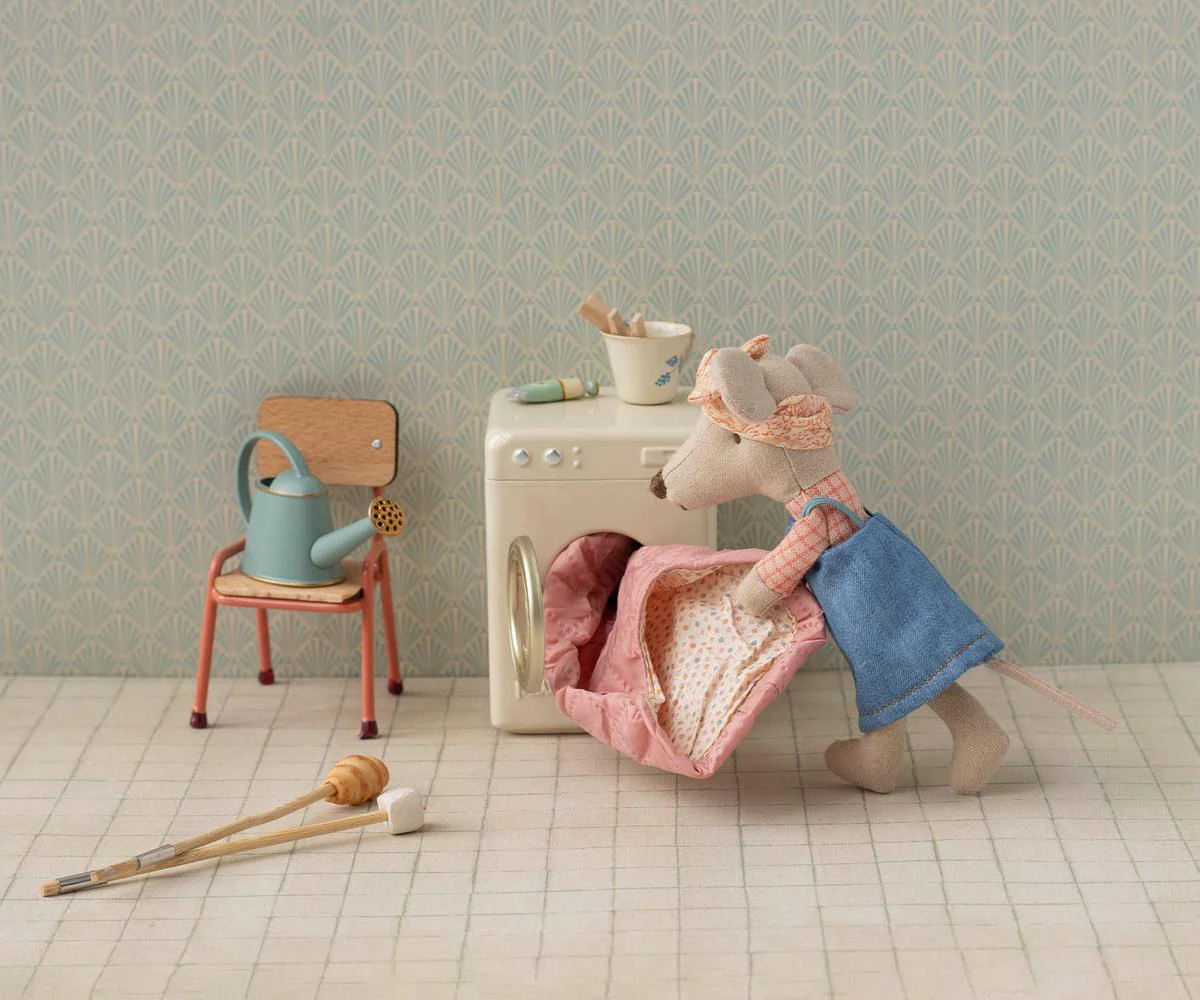Maileg Chair, Mouse - Coral - Image 3