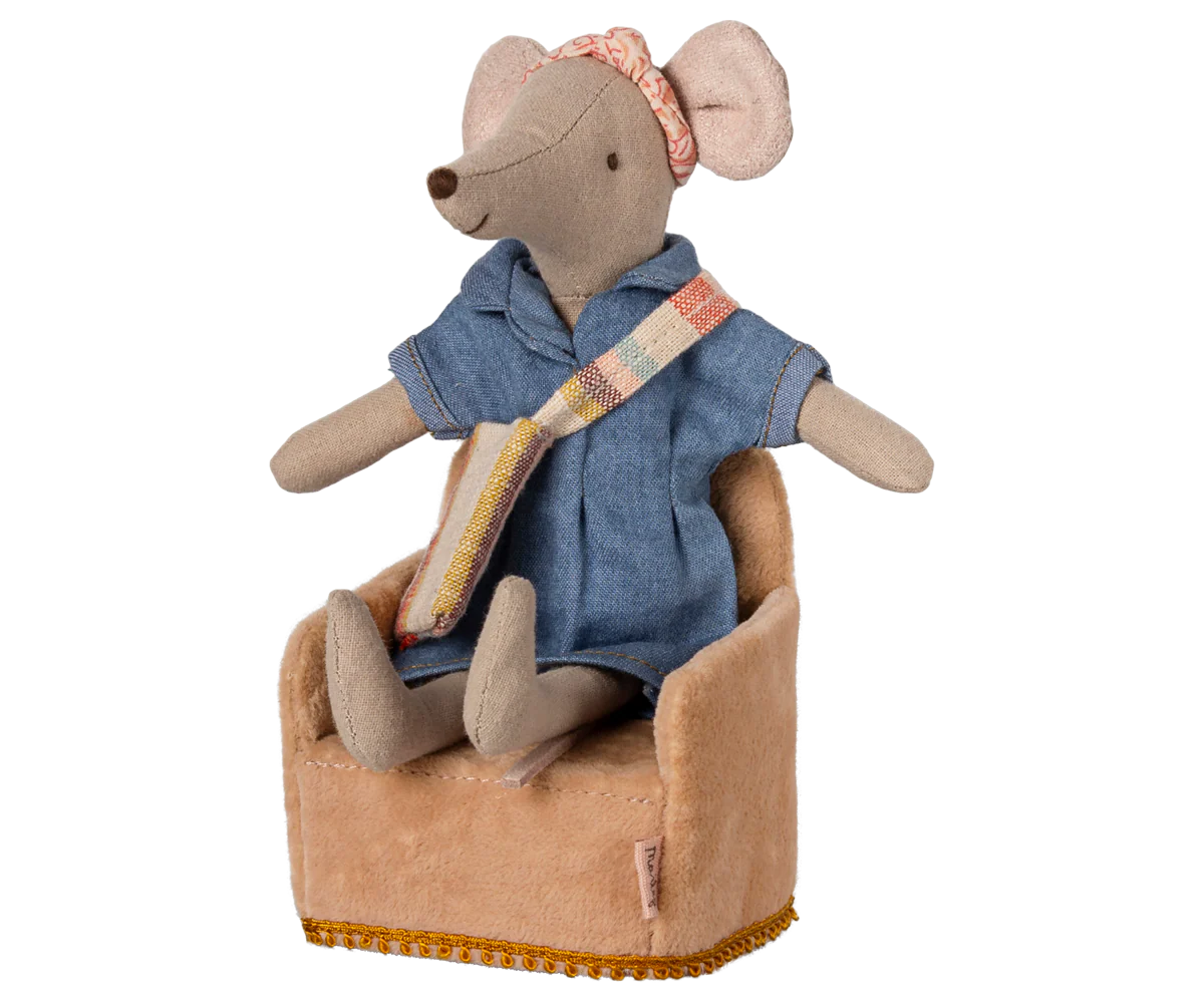 Maileg Folding chair, Mouse - Powder - Image 4