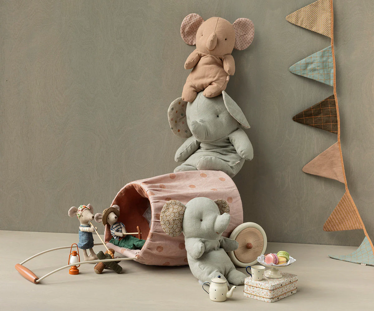 Maileg Hiker Mouse, Big Brother - Image 2
