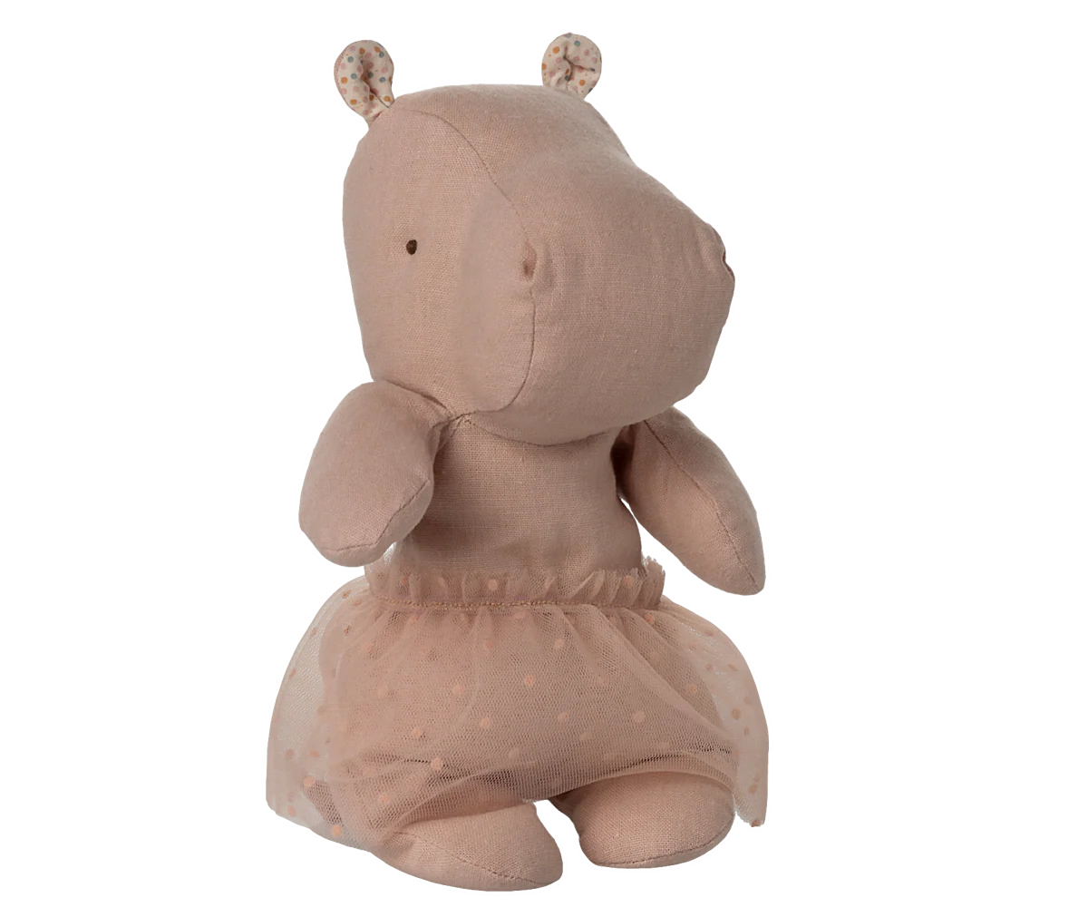 Maileg Hippo w. skirt, Small - Soft rose - Image 3