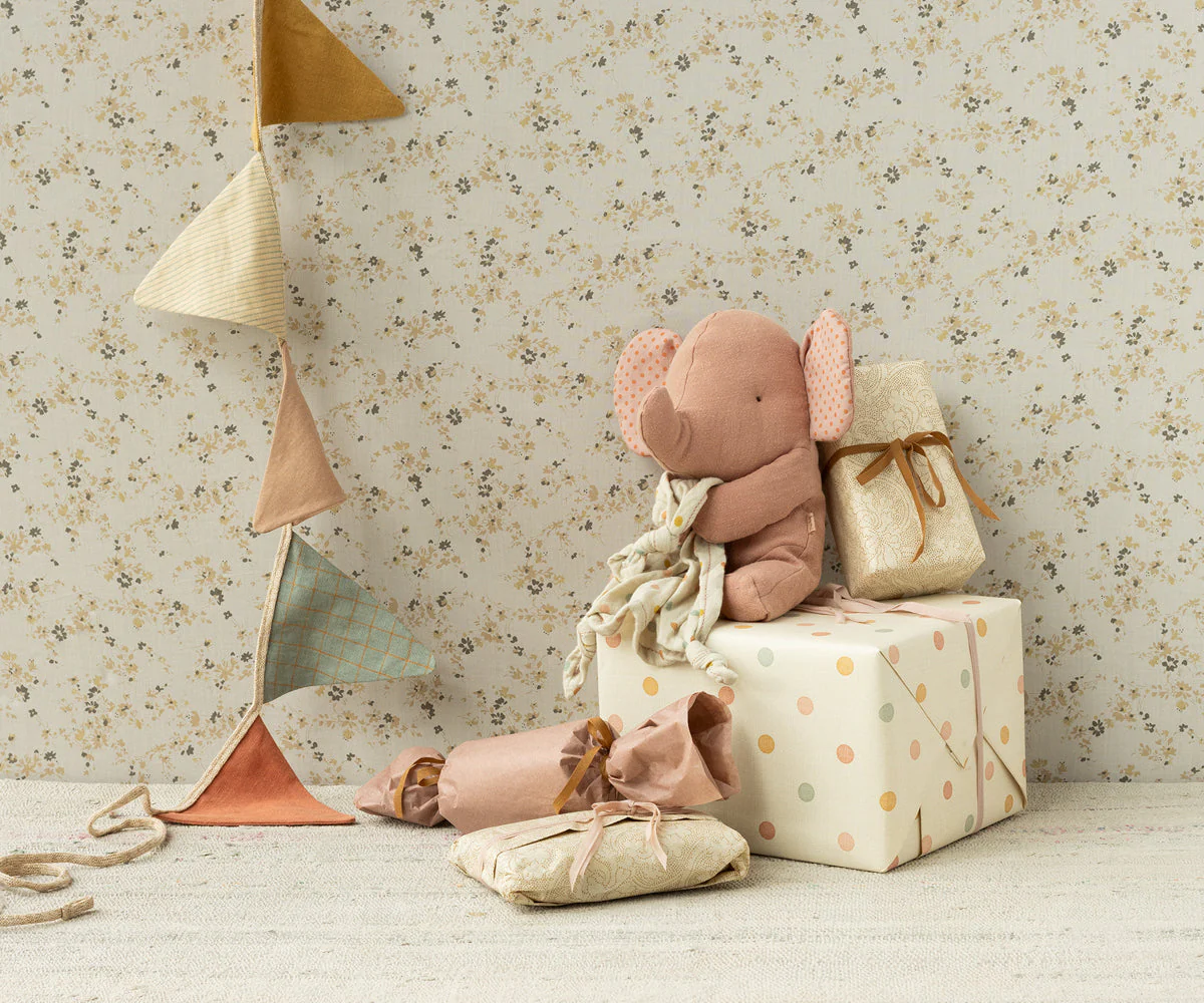 Maileg Lullaby Friends, Elephant - Old Rose - Image 2