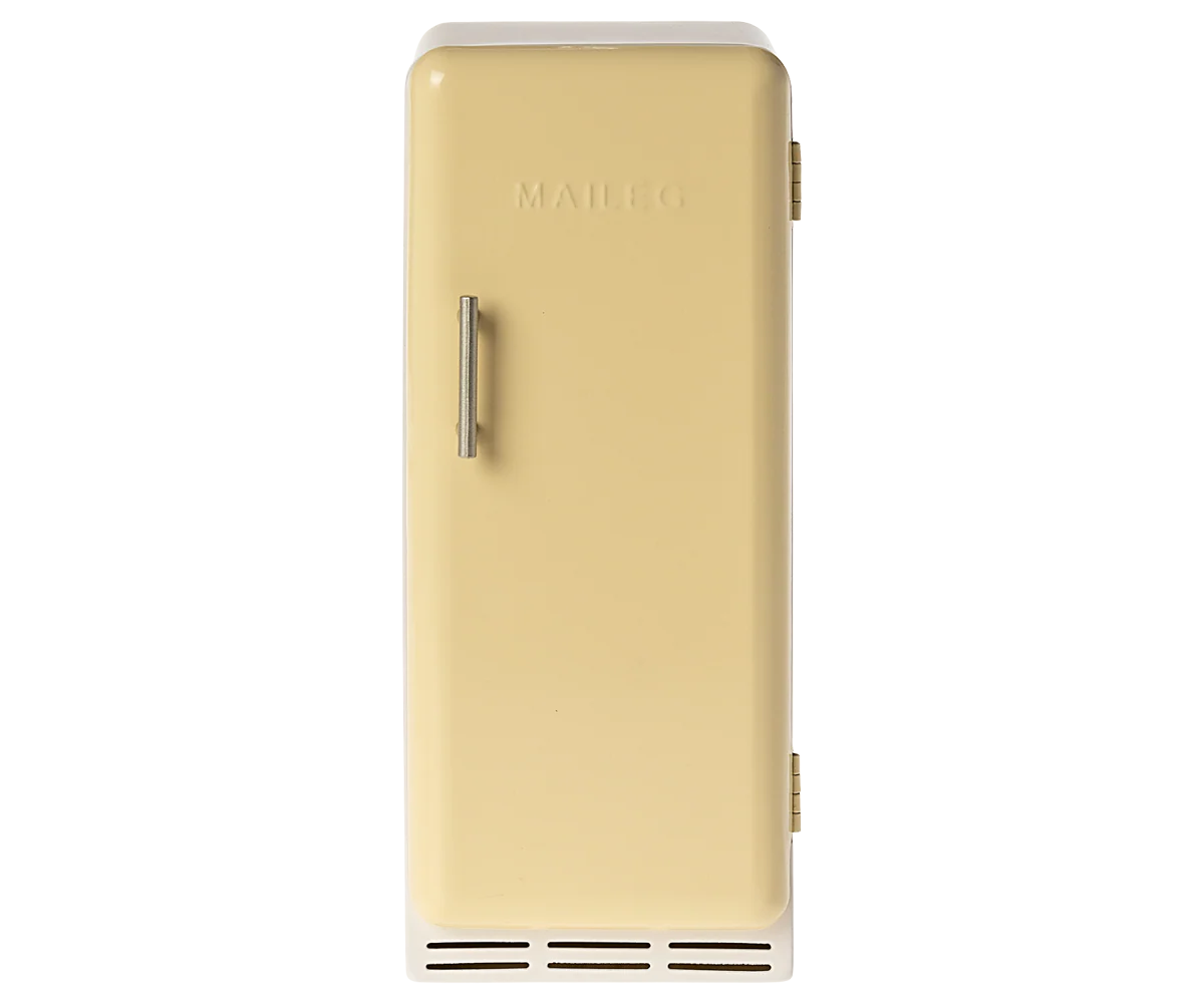 Maileg Miniature fridge - Yellow - Image 3