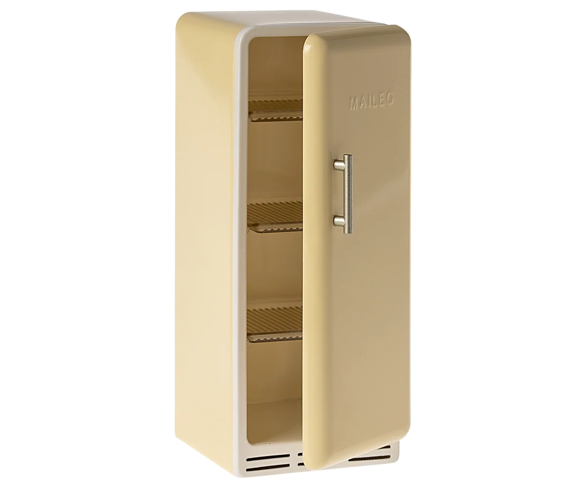 Maileg Miniature fridge - Yellow - Image 4