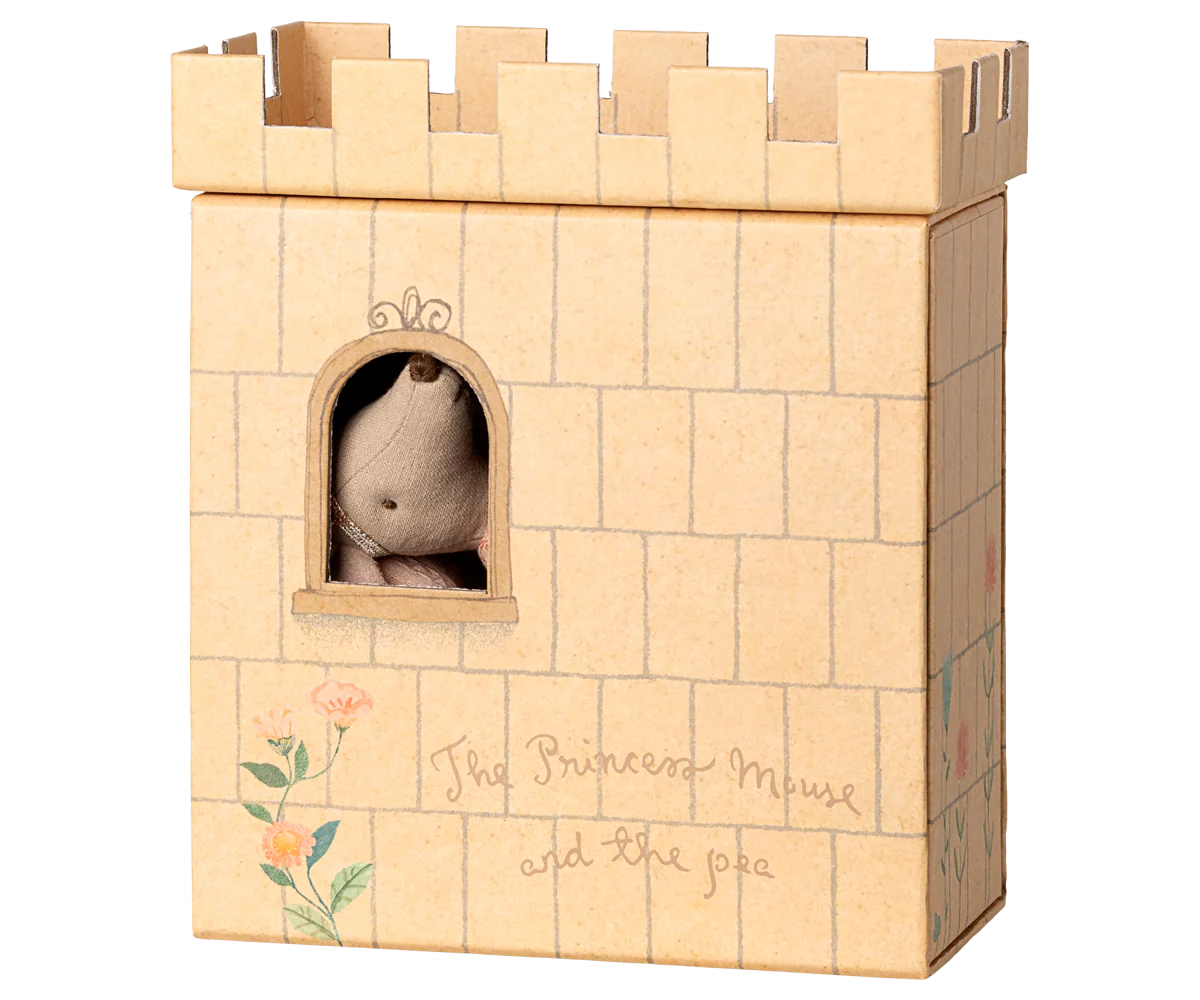 Maileg Princess and the pea, Big sister mouse - Image 4