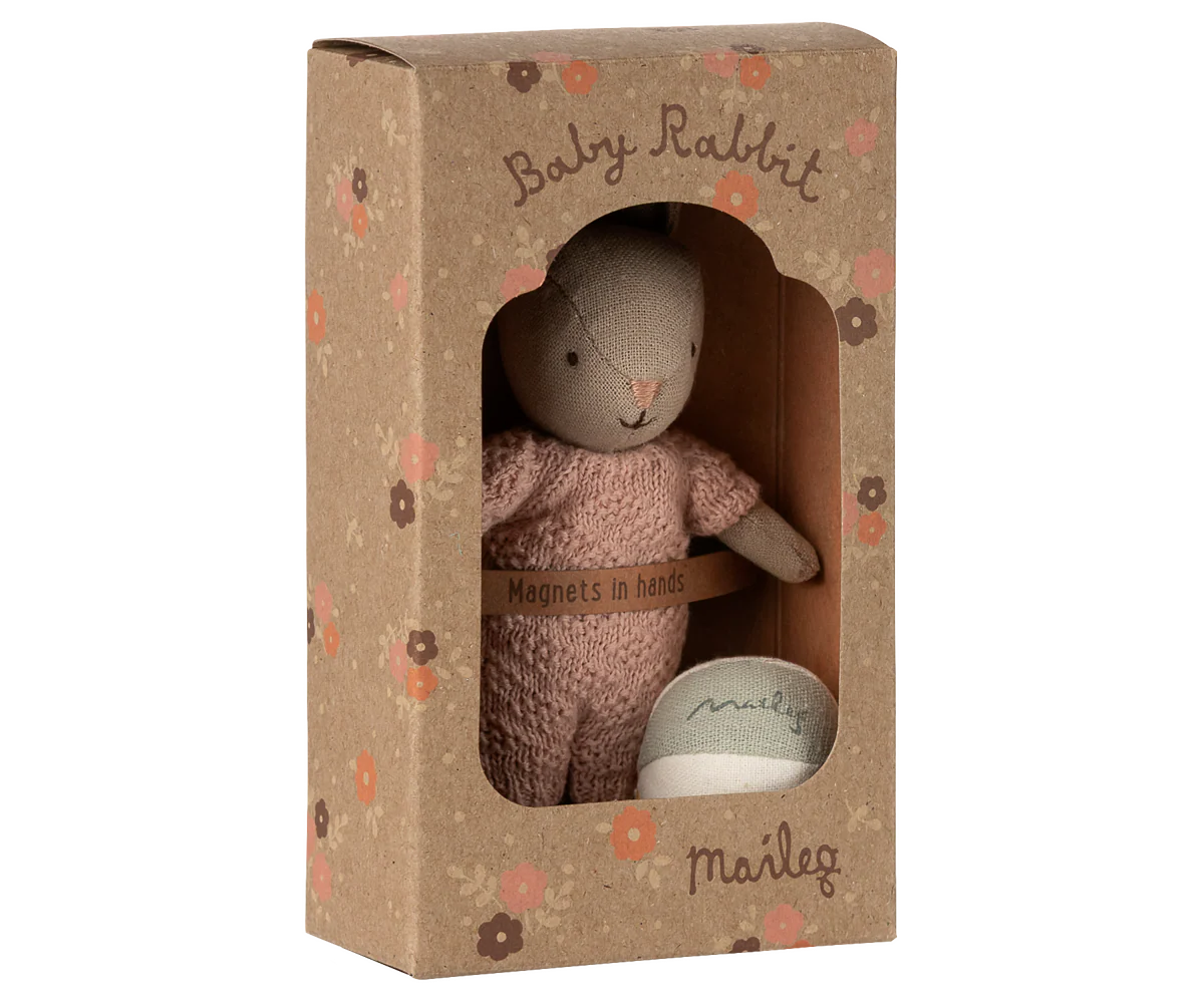 Maileg Rabbit set, Micro - Sand - Rose - Image 3