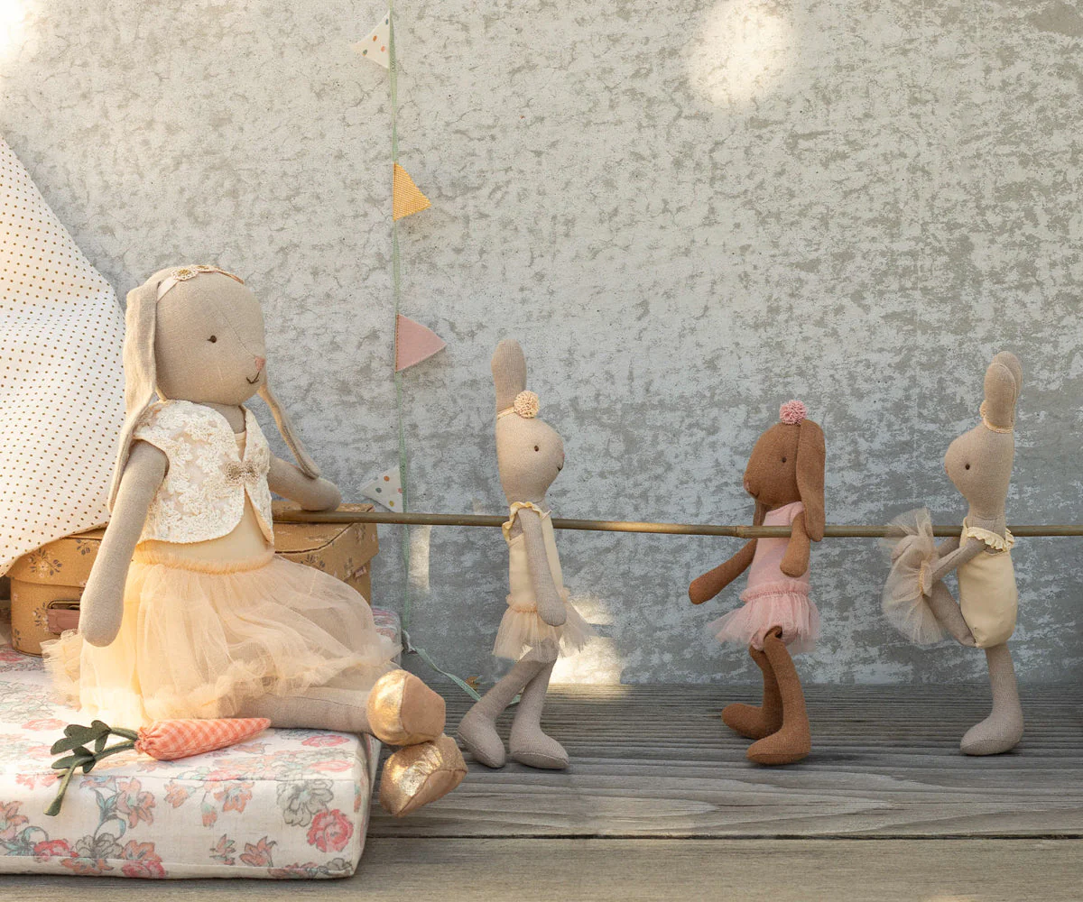Maileg Rabbit size 1, Classic - Ballet suit and skirt cream - Image 4