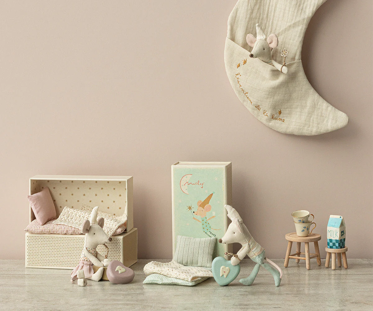 Maileg Tooth Fairy Mouse, Little Sister in Match Box - Image 3