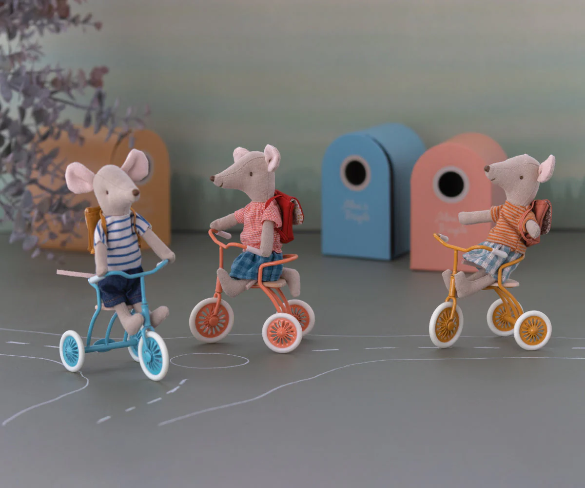 Maileg Tricycle Mouse, Big Sister - Red - Image 3