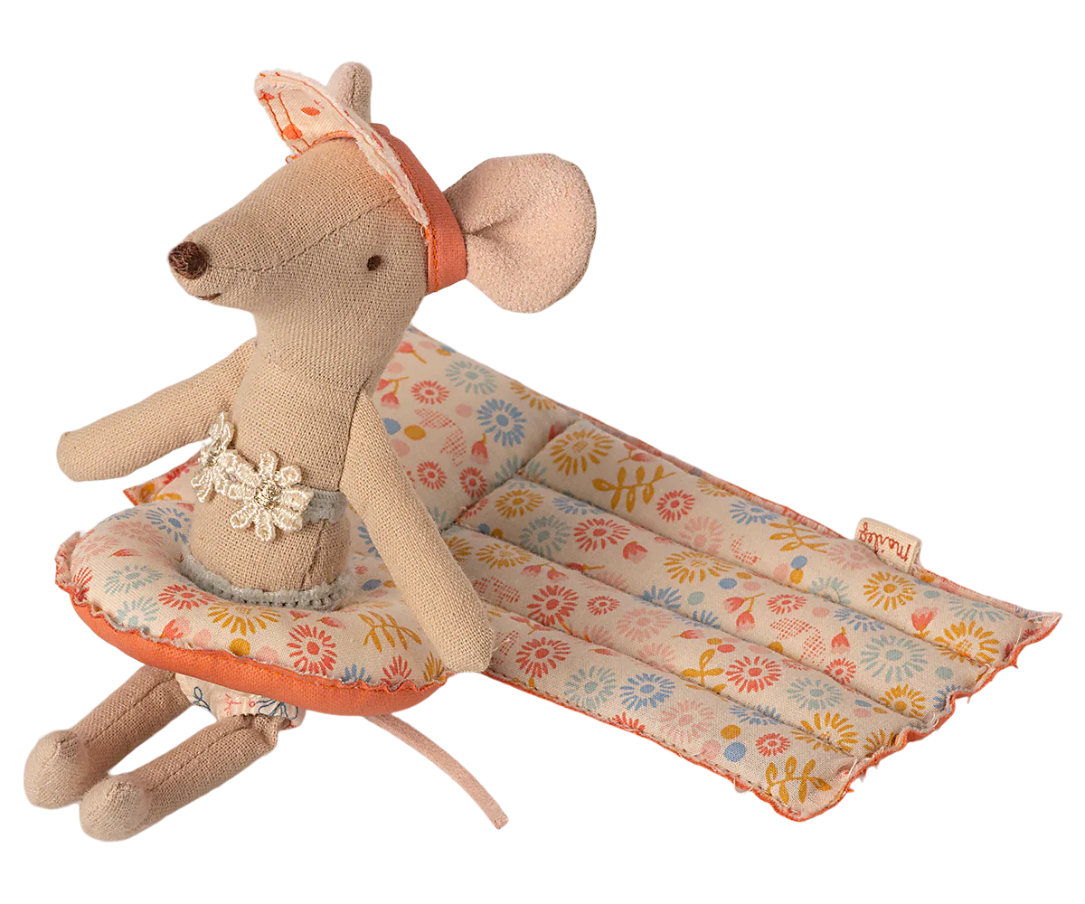 Maileg Tube, Small Mouse - Flower - Image 3