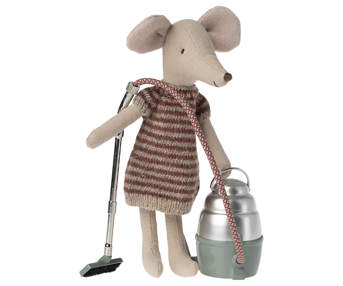 Maileg Vacuum Cleaner, Mouse - Image 7