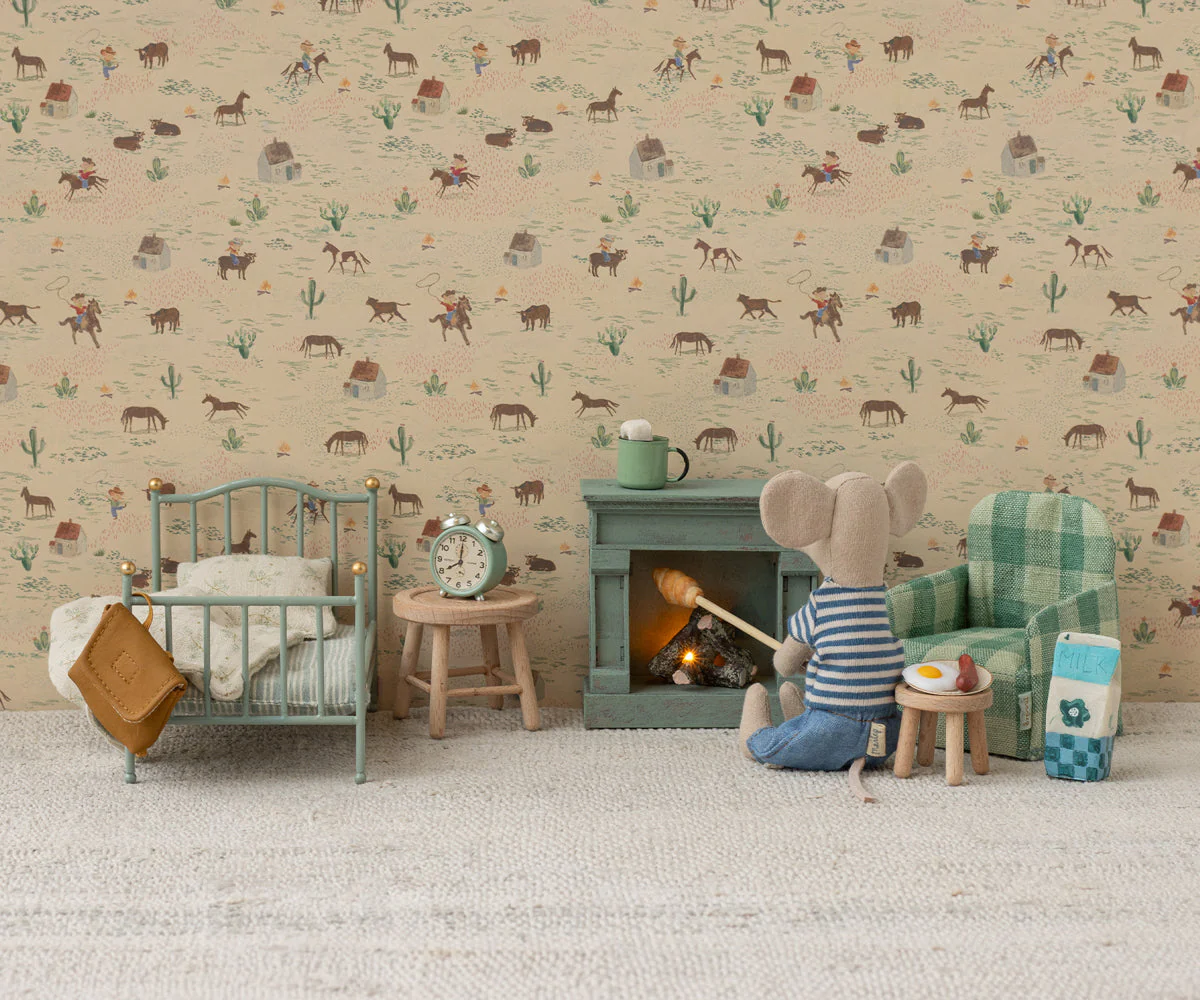 Maileg Vintage single bed, Mouse - Mint - Image 3