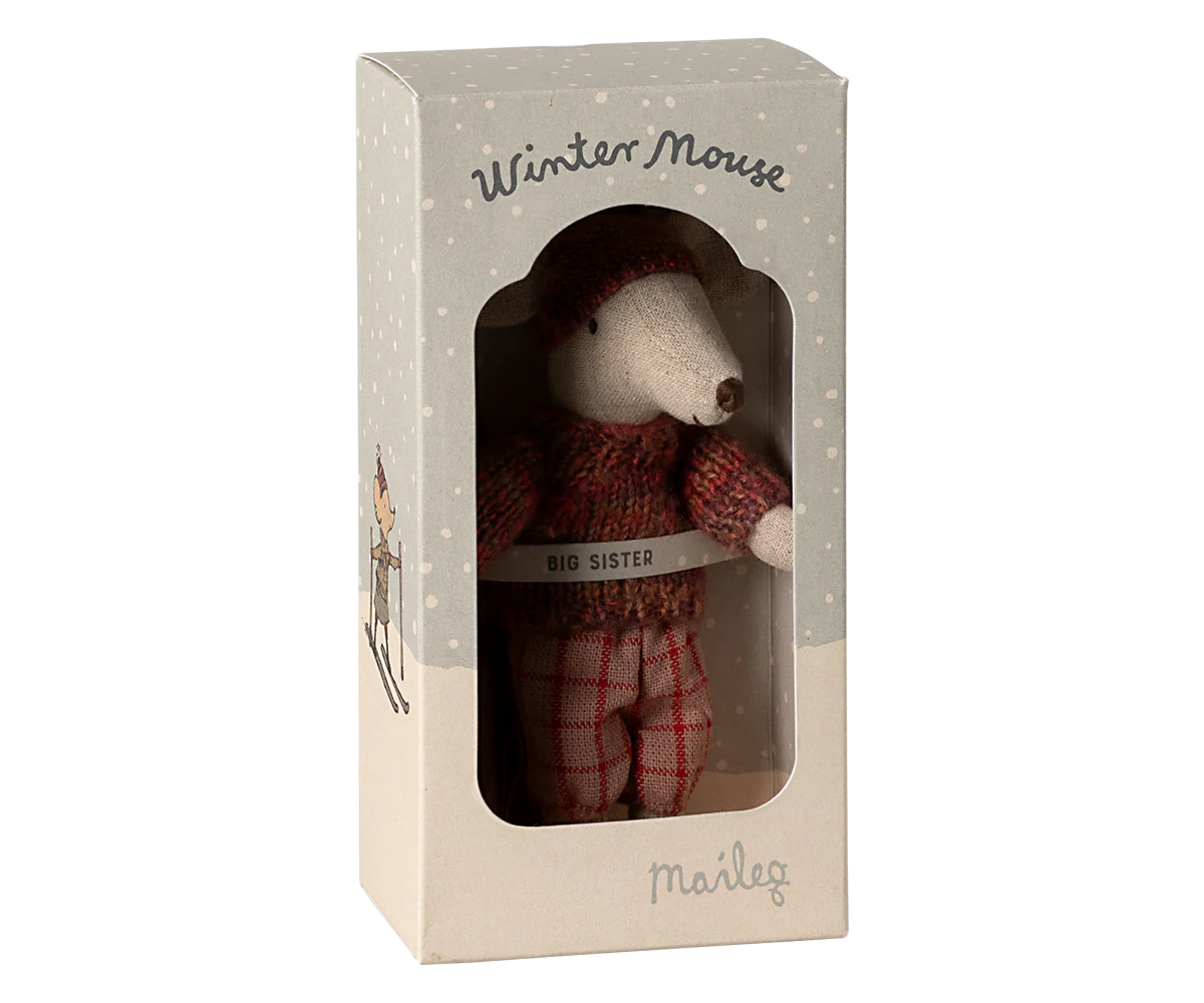 Maileg Winter mouse with ski set, Big sister - Rose - Image 4