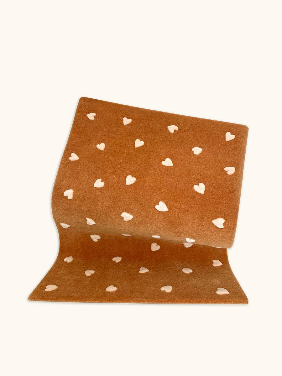 Maison Deux Rug HEARTS Brown / Pink Print 2.6 x 3.9ft - Image 4