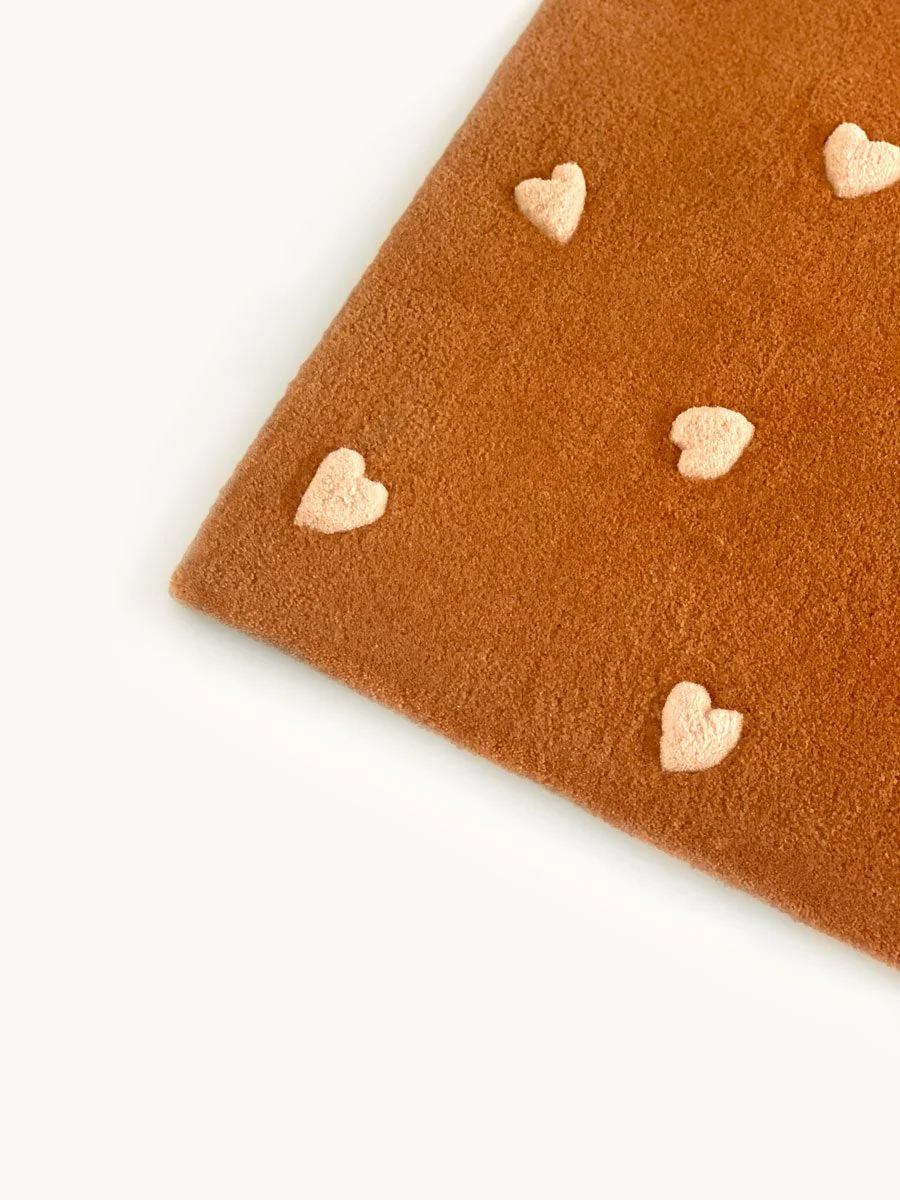 Maison Deux Rug HEARTS Brown / Pink Print 2.6 x 3.9ft - Image 7