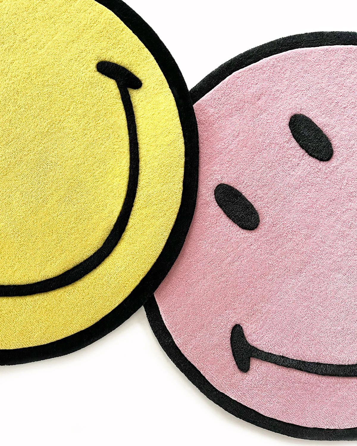 Maison Deux Rug SMILEY Pink Round Diam. 3.2ft - Image 4