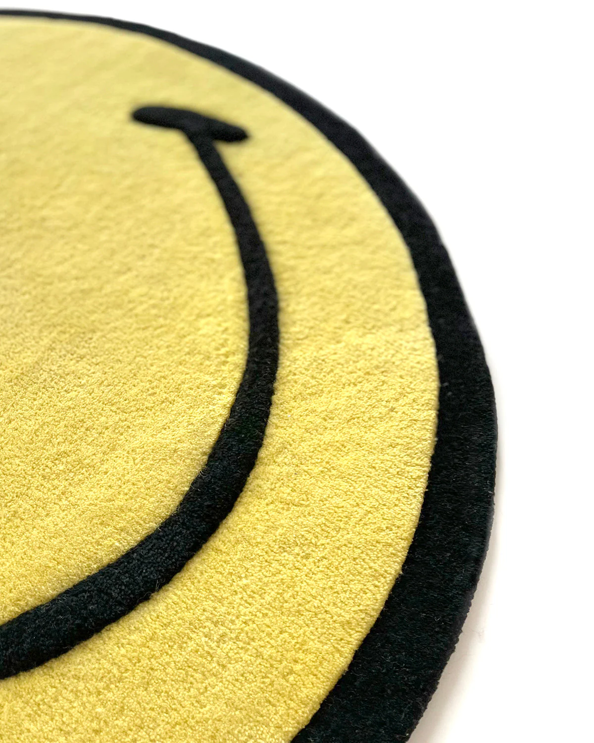 Maison Deux Rug SMILEY Yellow / Black Print Round Diam. 3.2ft - Image 2