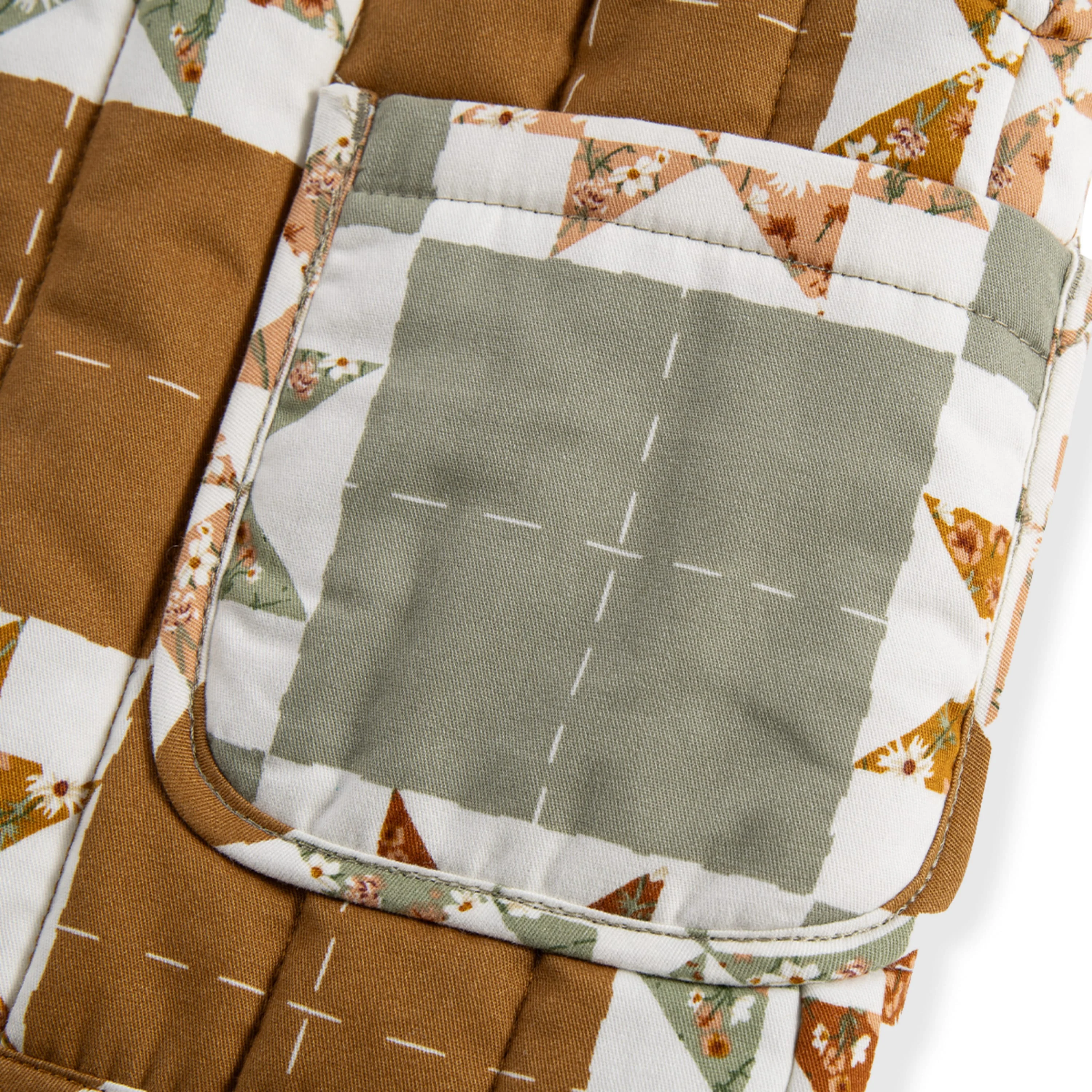 Milkbarn Quilt Quilted Vest - Image 4