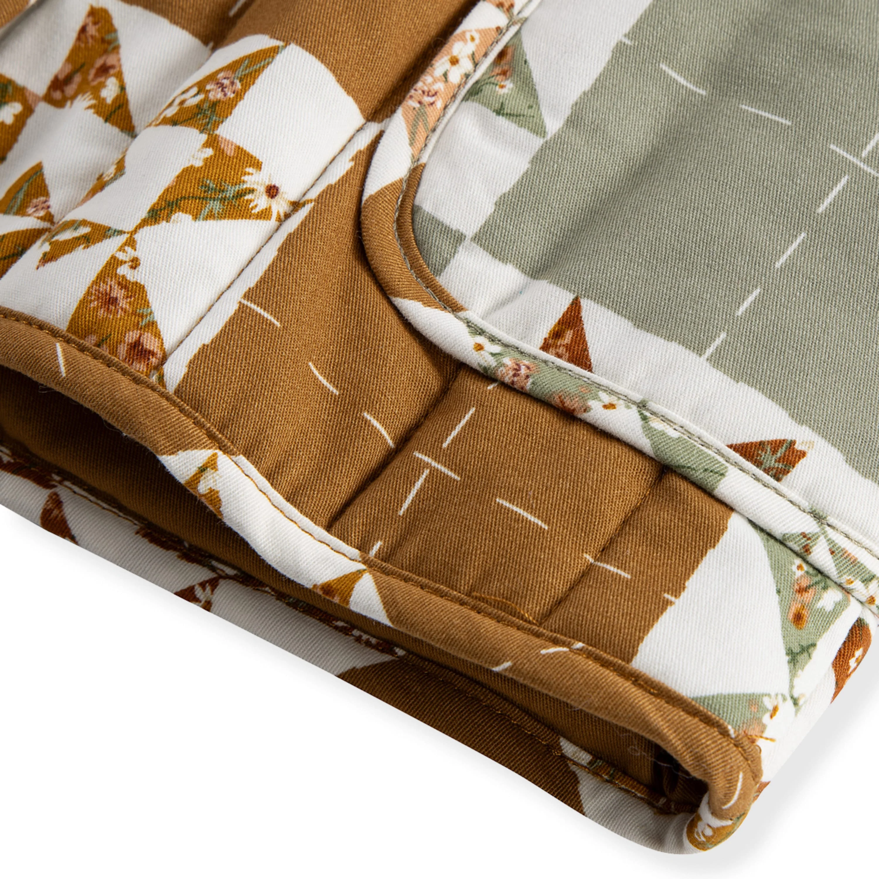 Milkbarn Quilt Quilted Vest - Image 5