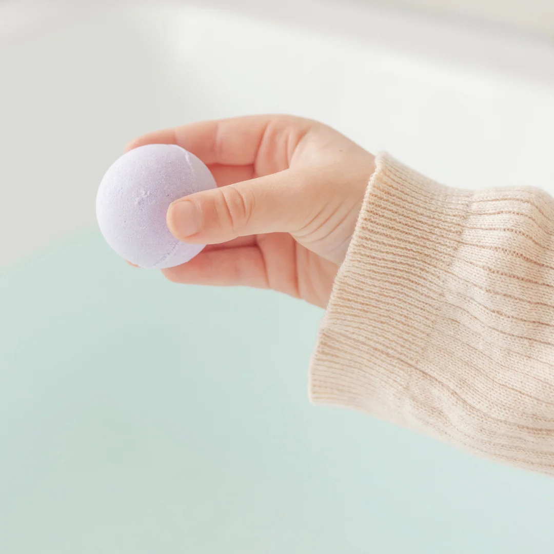 Mindful And Co Sweet Dream Drops: Lavender & Magnesium Bath Bombs - Image 3