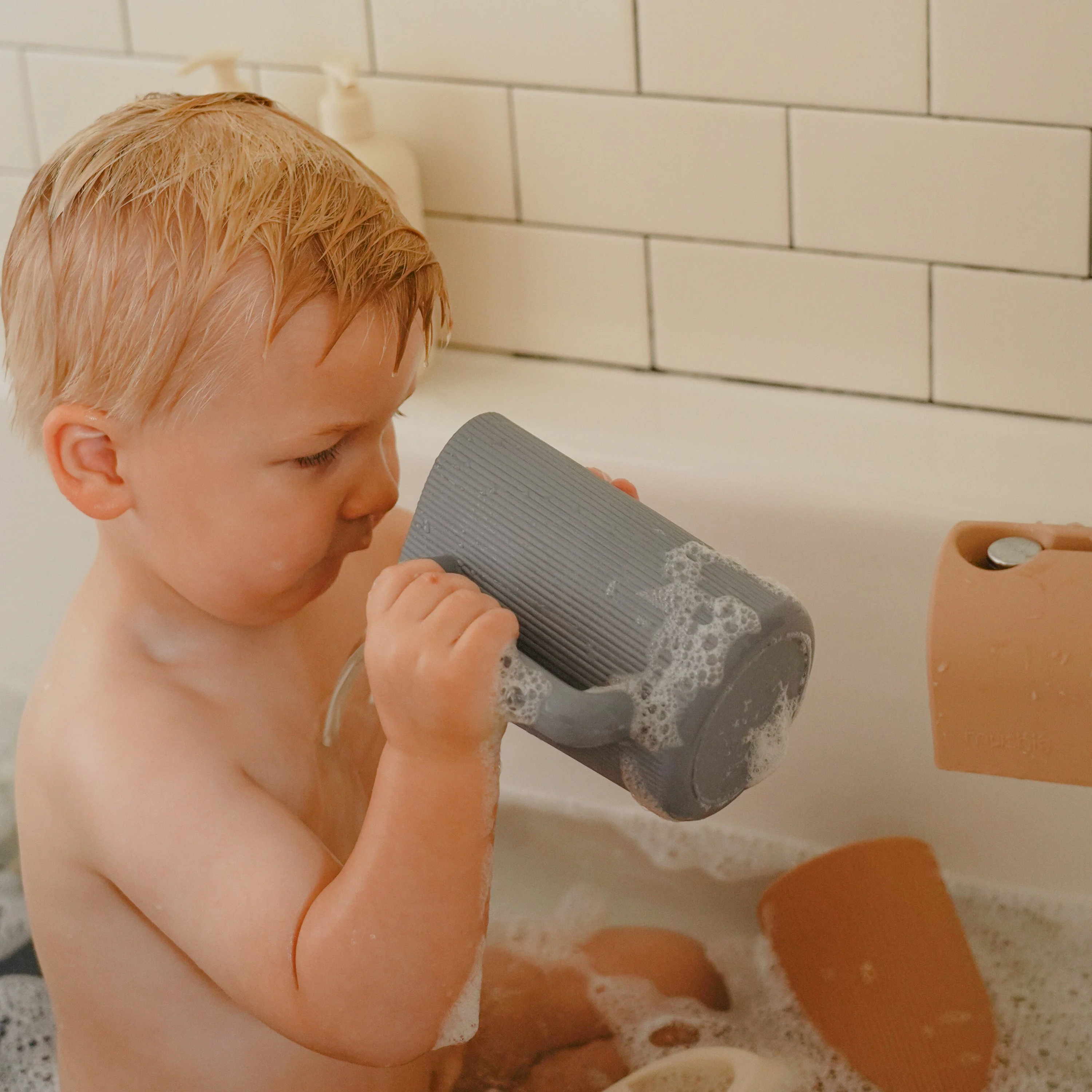 Mushie Bath Rinse Cup - Image 21