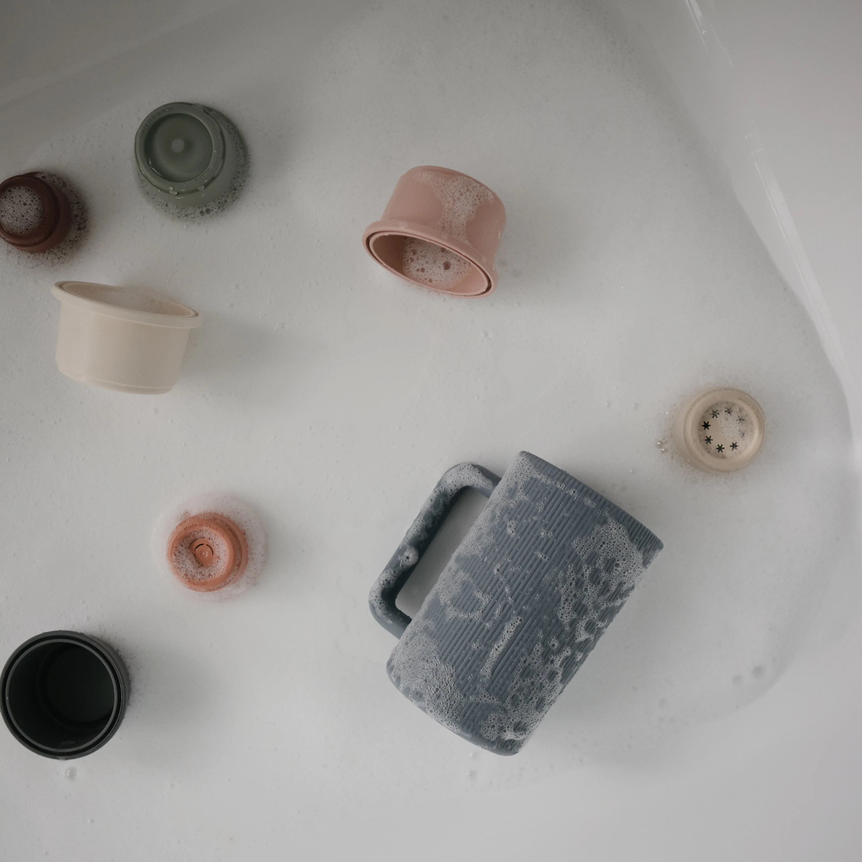 Mushie Bath Rinse Cup - Image 35