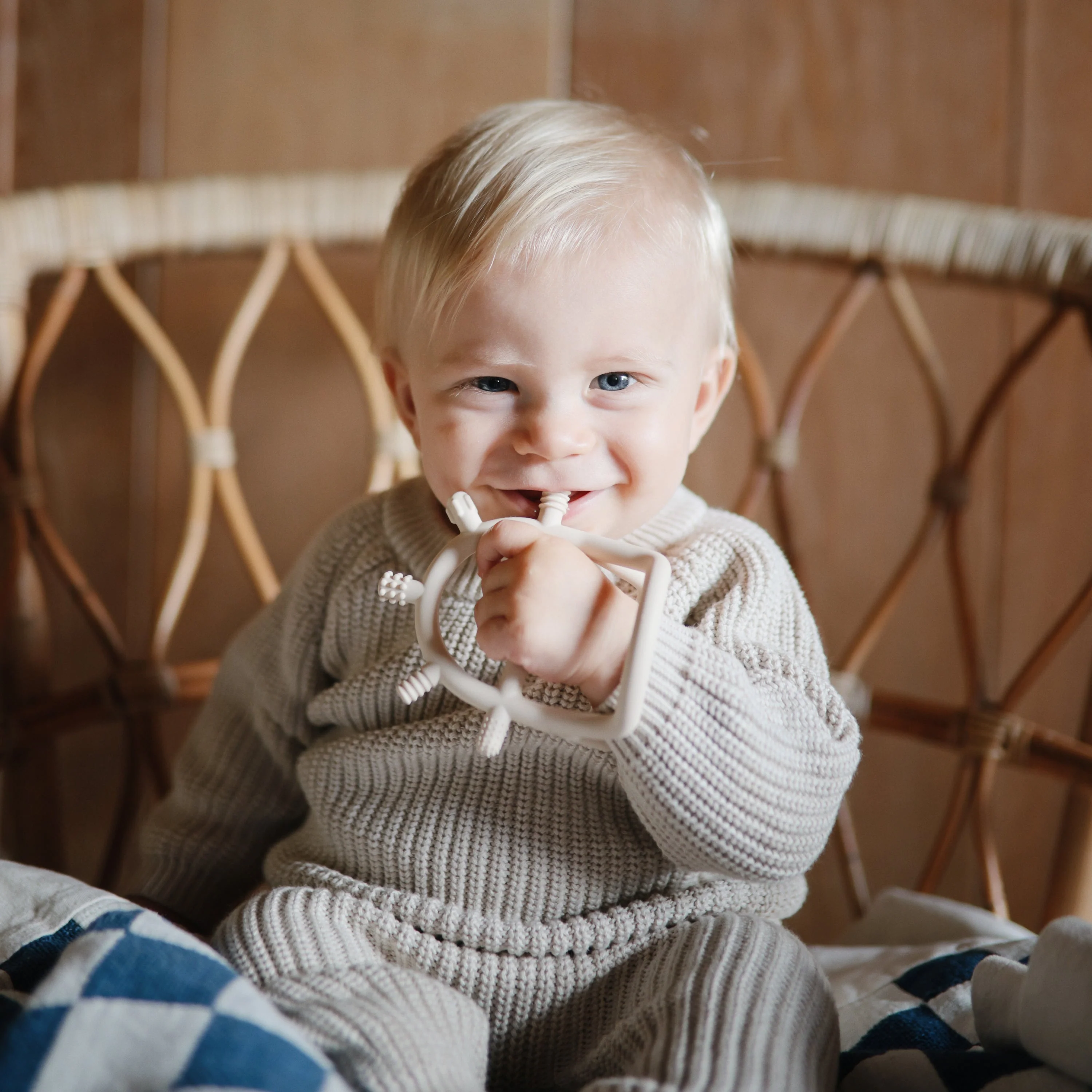 Mushie Chunky Knit Sweater - Image 27