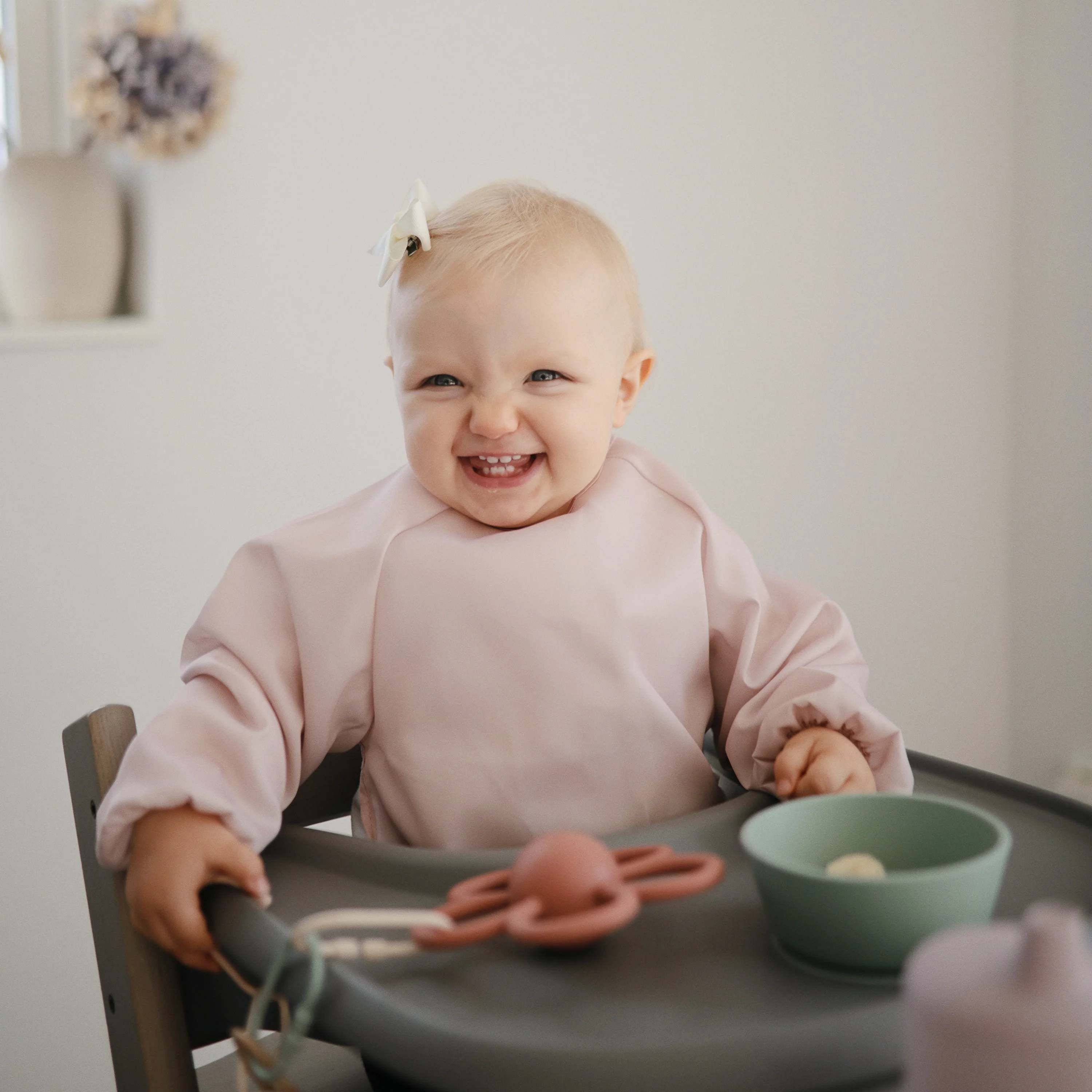 Mushie Long Sleeve Bib - Image 32