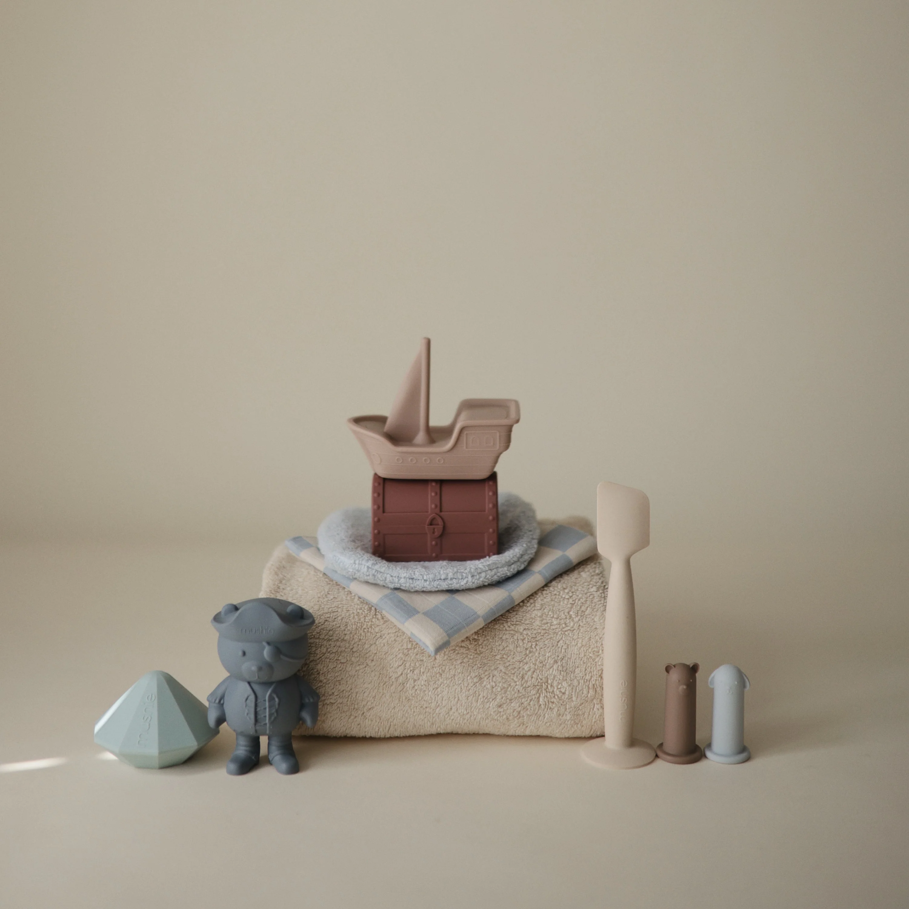 Mushie Mold Free Bath Play Set - Image 37
