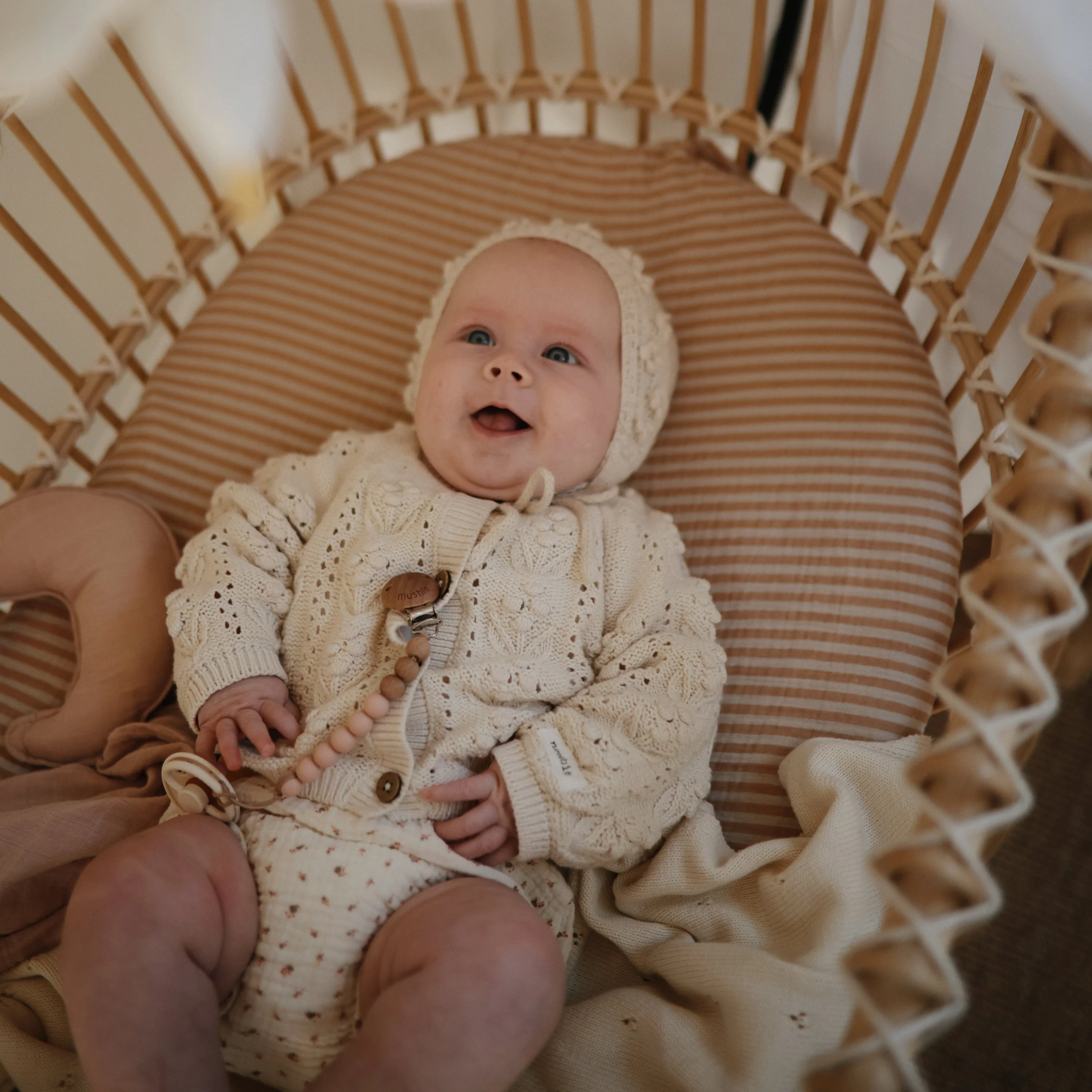 Mushie Moon Lovey Blanket - Image 10