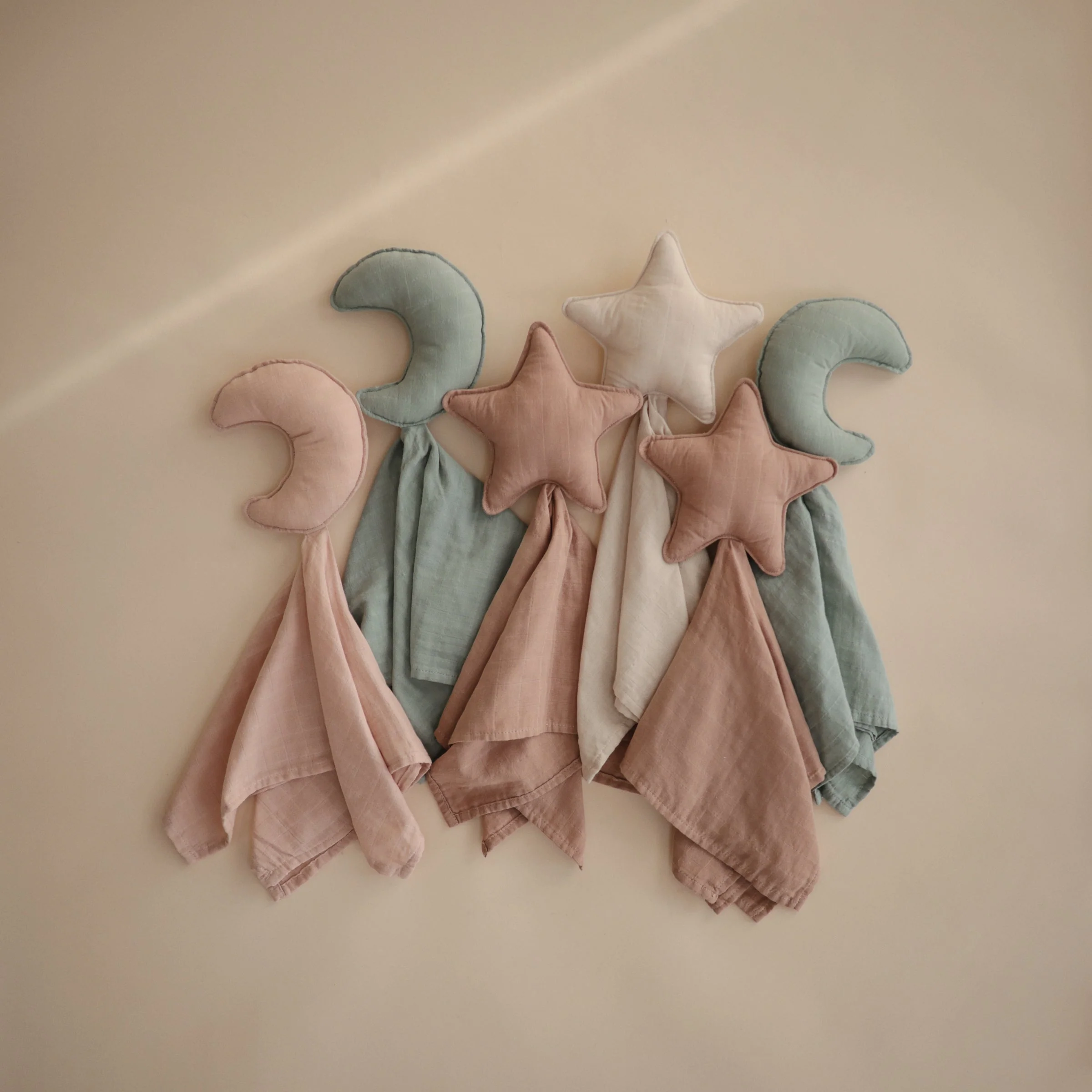 Mushie Moon Lovey Blanket - Image 17