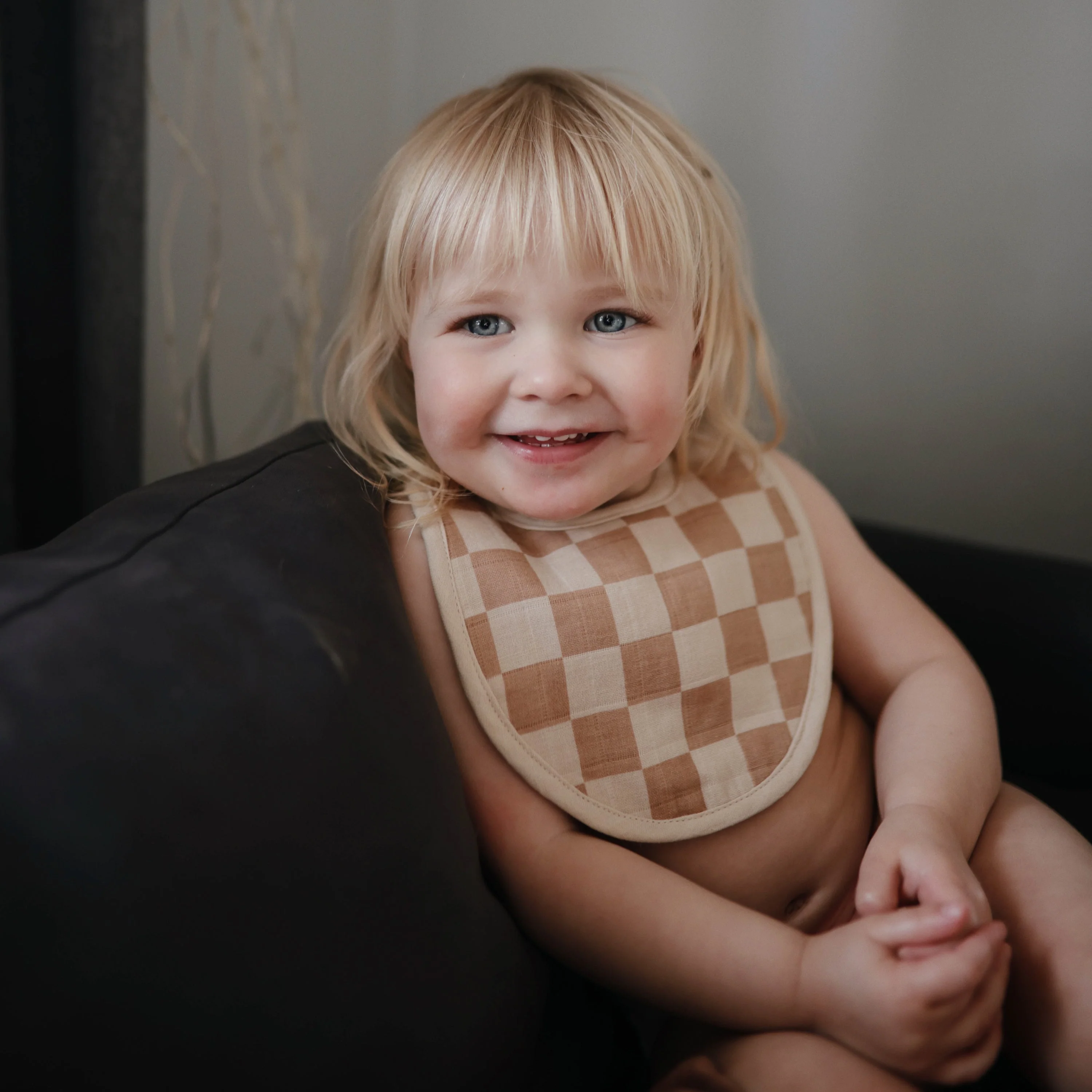 Mushie Muslin Bib - Image 18