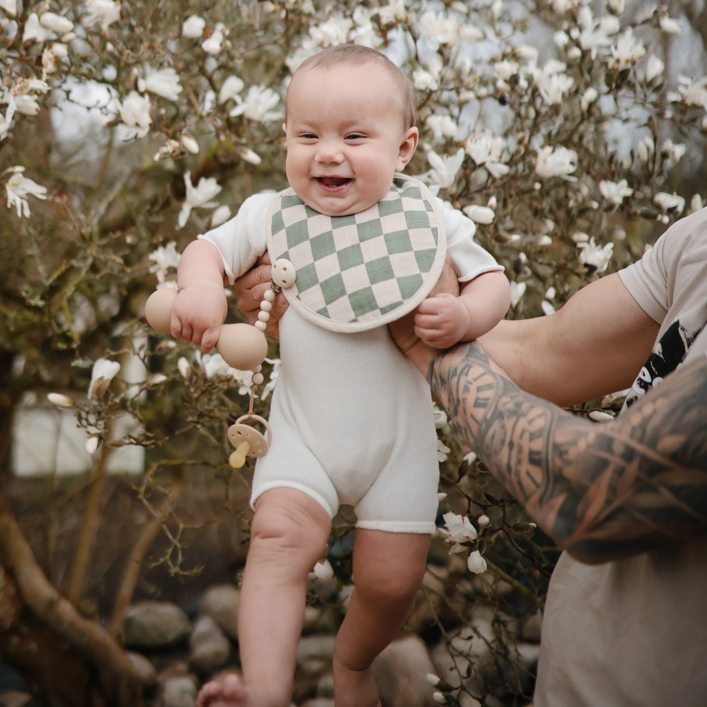 Mushie Muslin Bib - Image 23