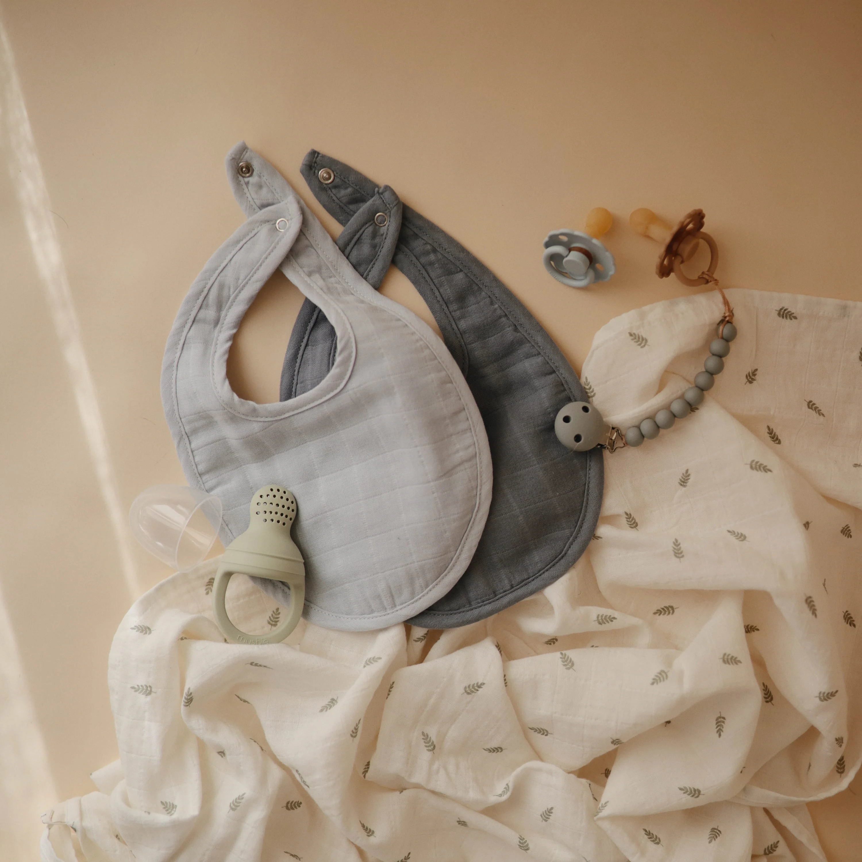 Mushie Muslin Bib - Image 43