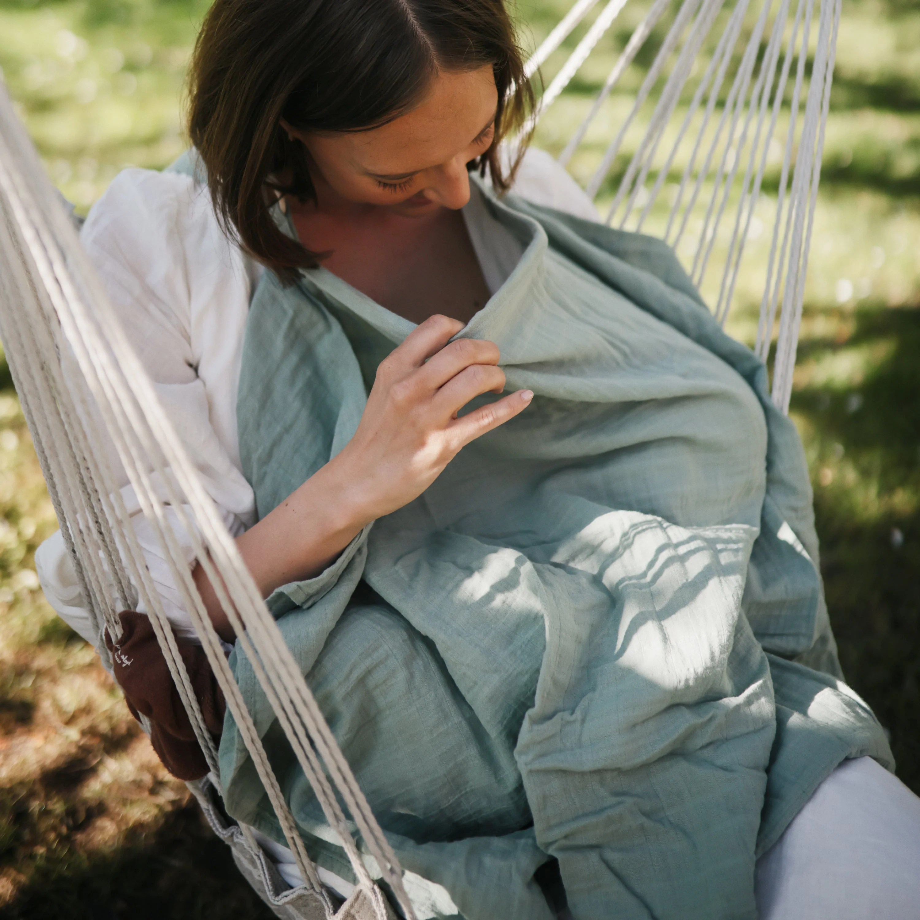 Mushie Muslin Nursing Cover - Image 13