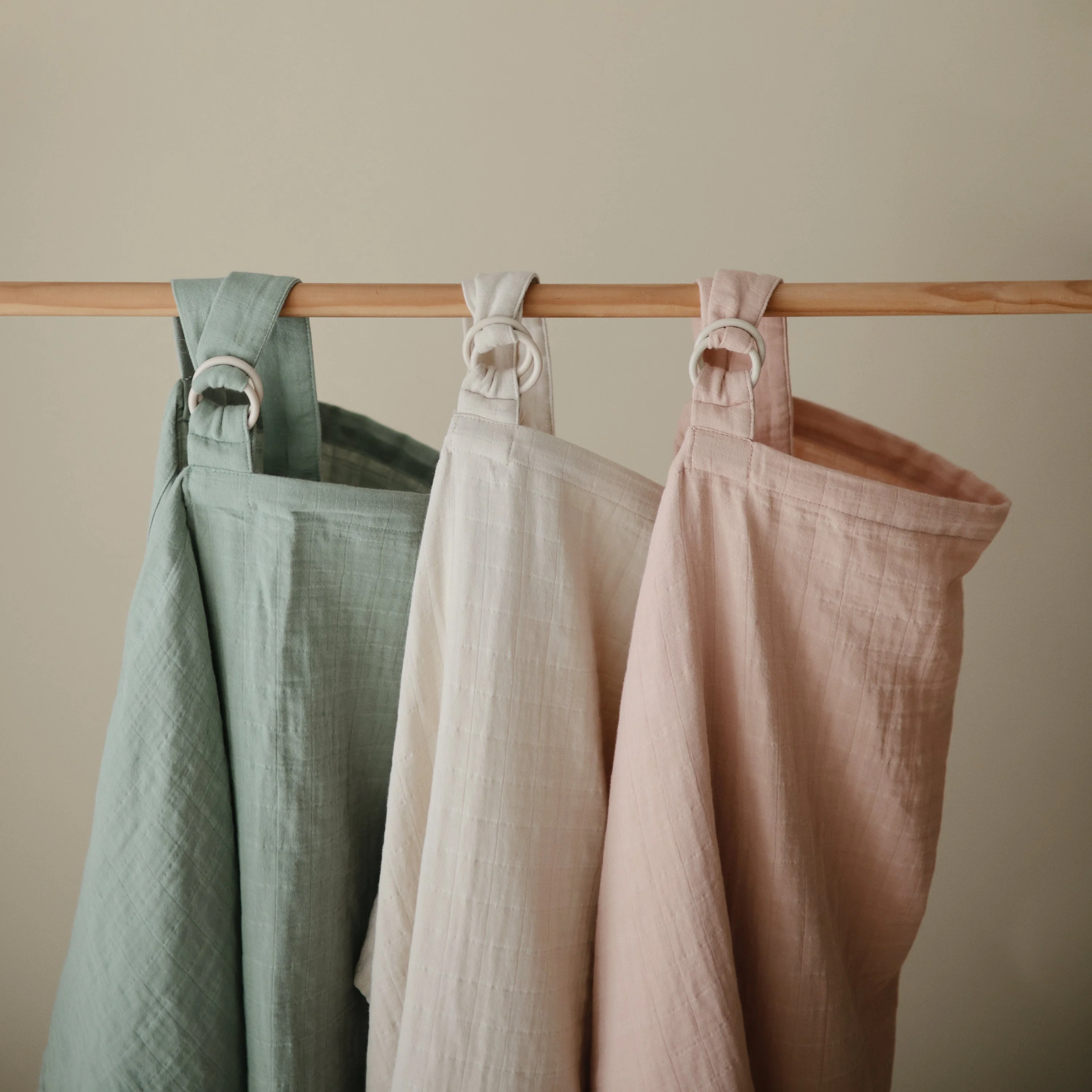 Mushie Muslin Nursing Cover - Image 6