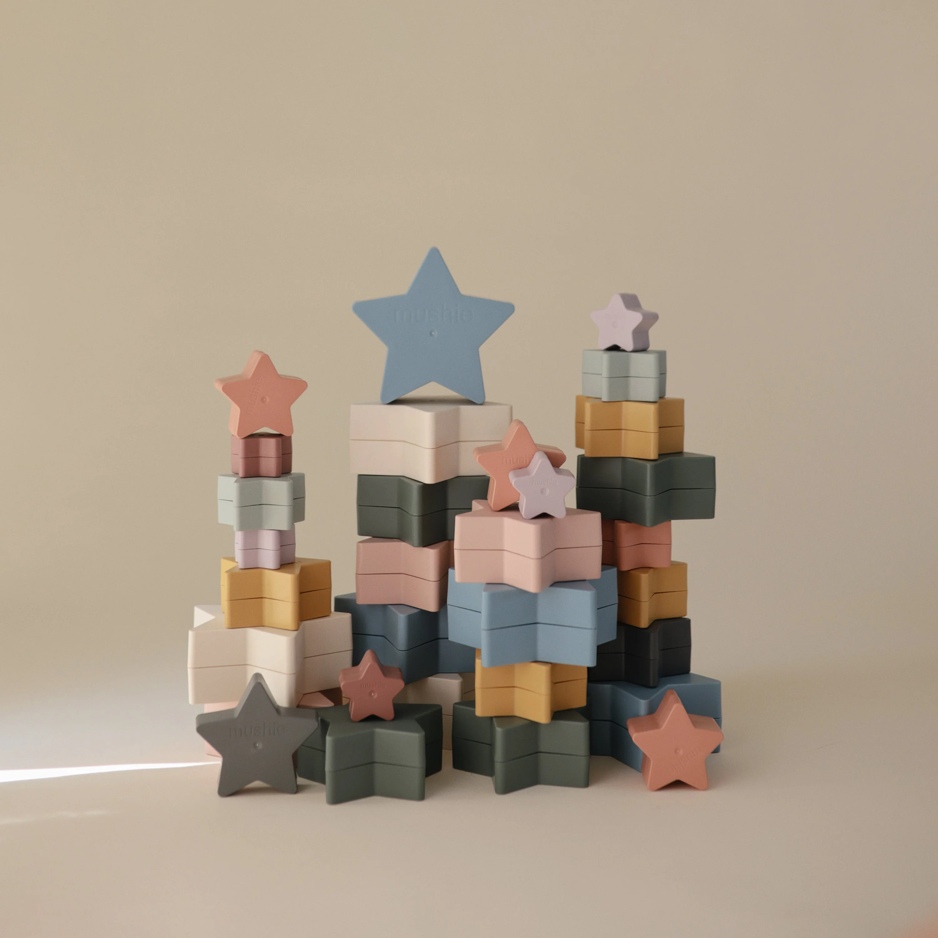 Mushie Nesting Stars Toy - Image 10