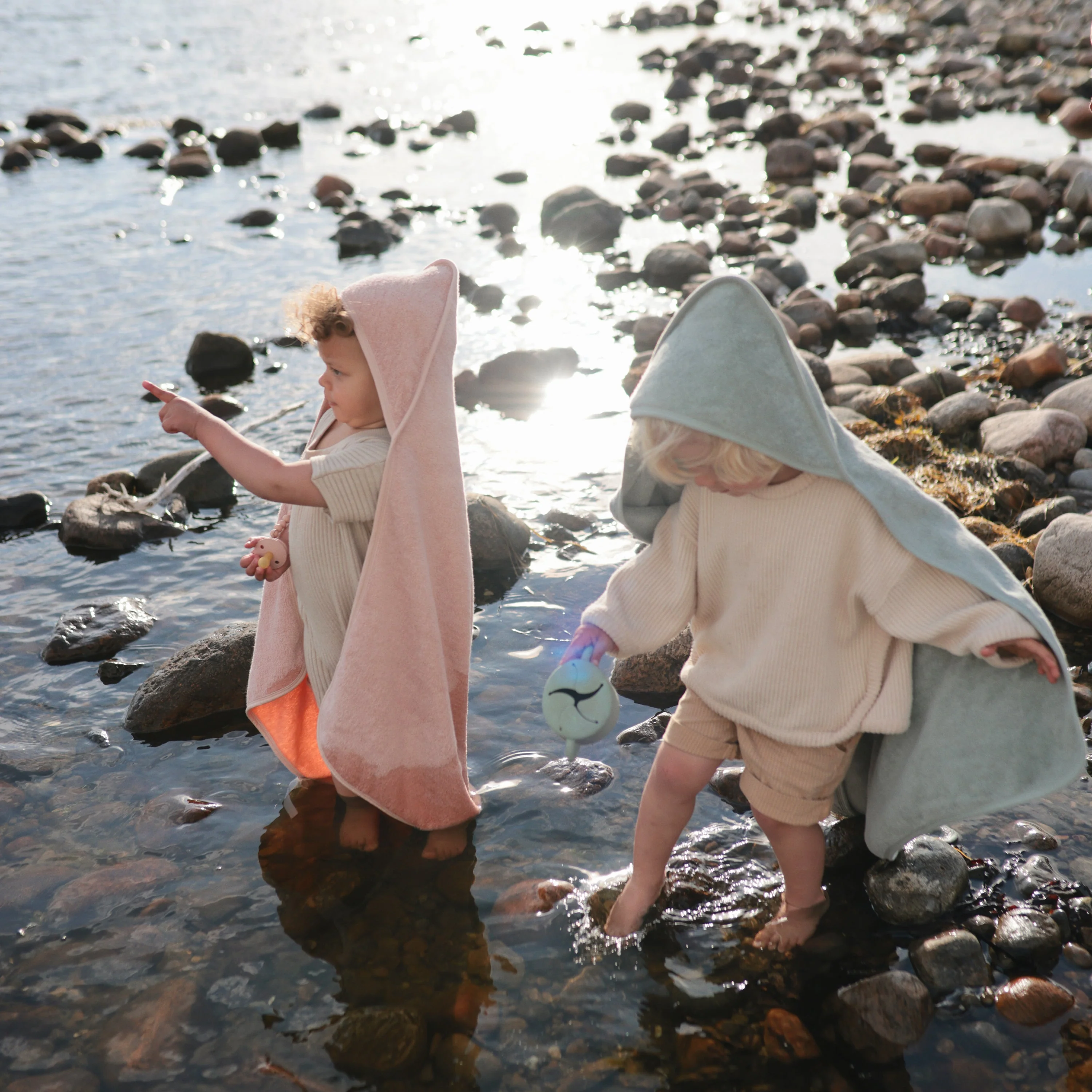 Mushie Organic Cotton Baby Hooded Towel - Image 24