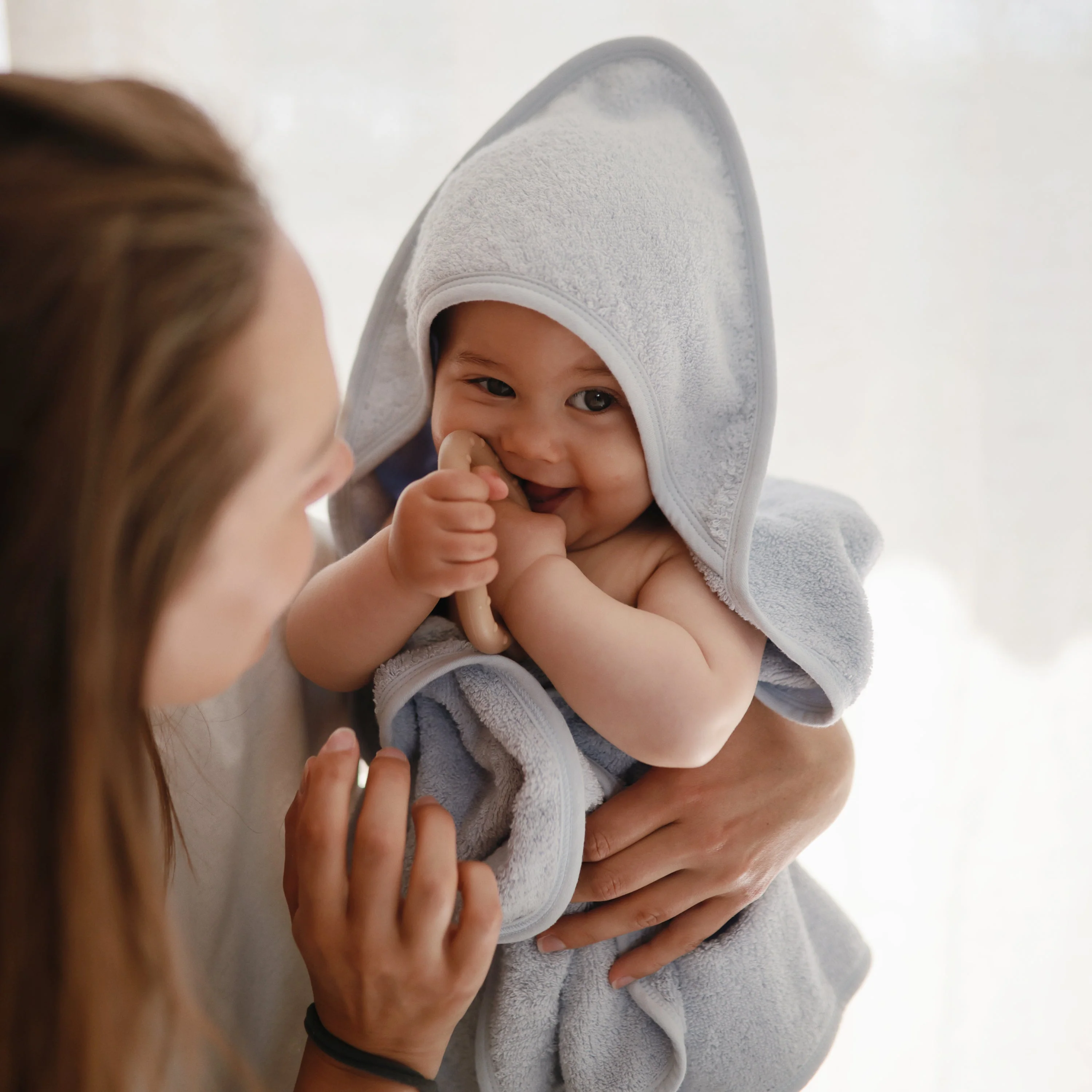 Mushie Organic Cotton Baby Hooded Towel - Image 30
