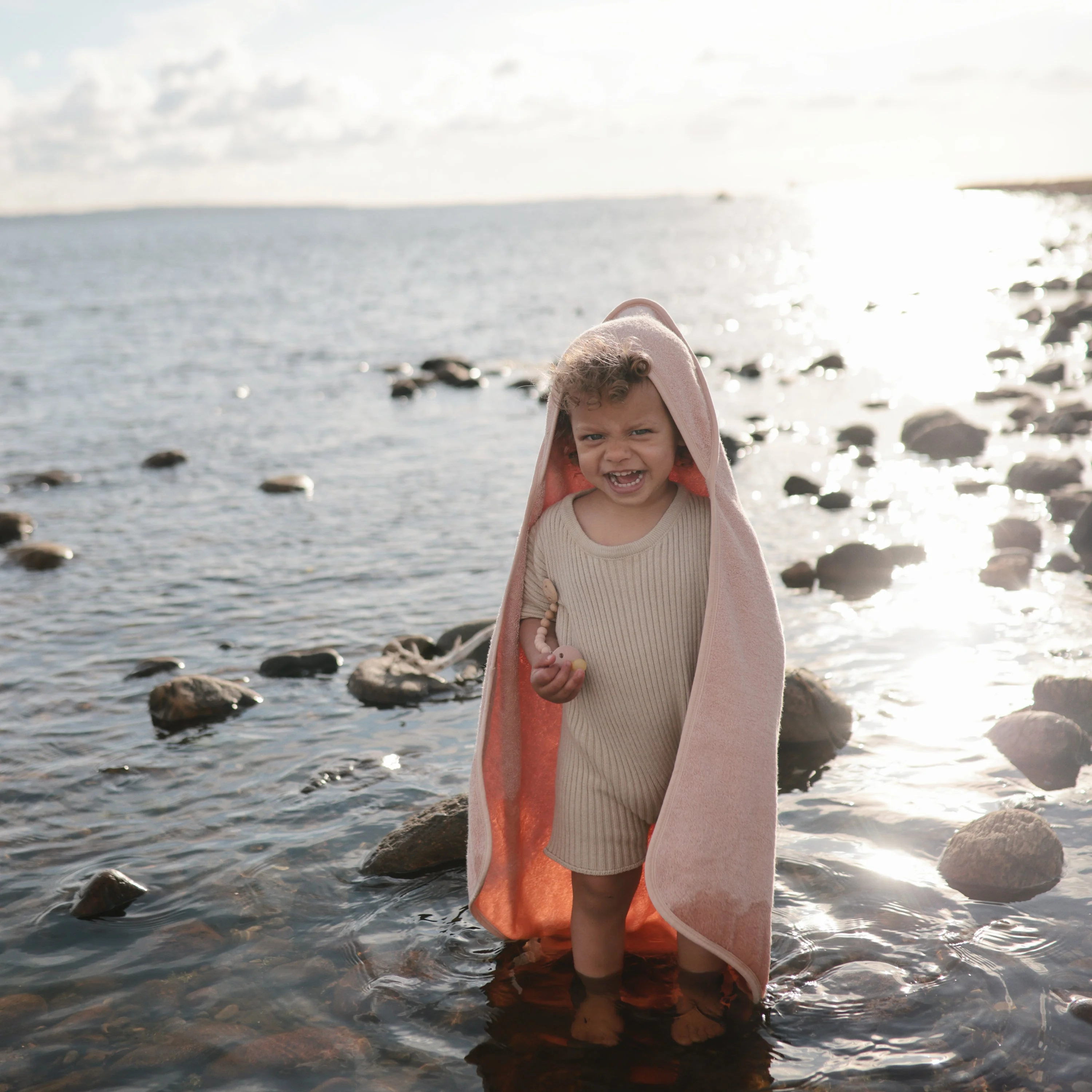 Mushie Organic Cotton Baby Hooded Towel - Image 39