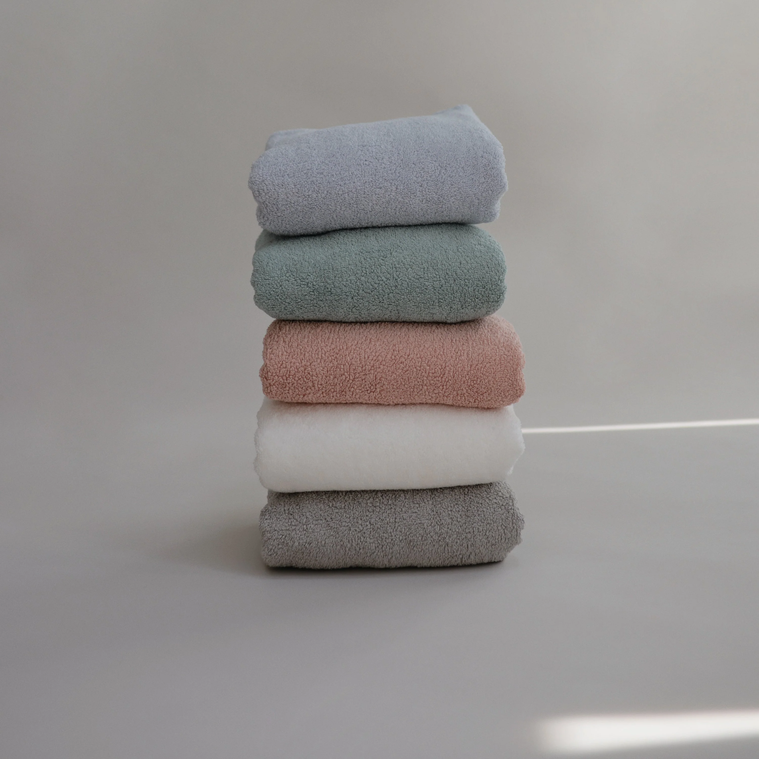 Mushie Organic Cotton Baby Hooded Towel - Image 54