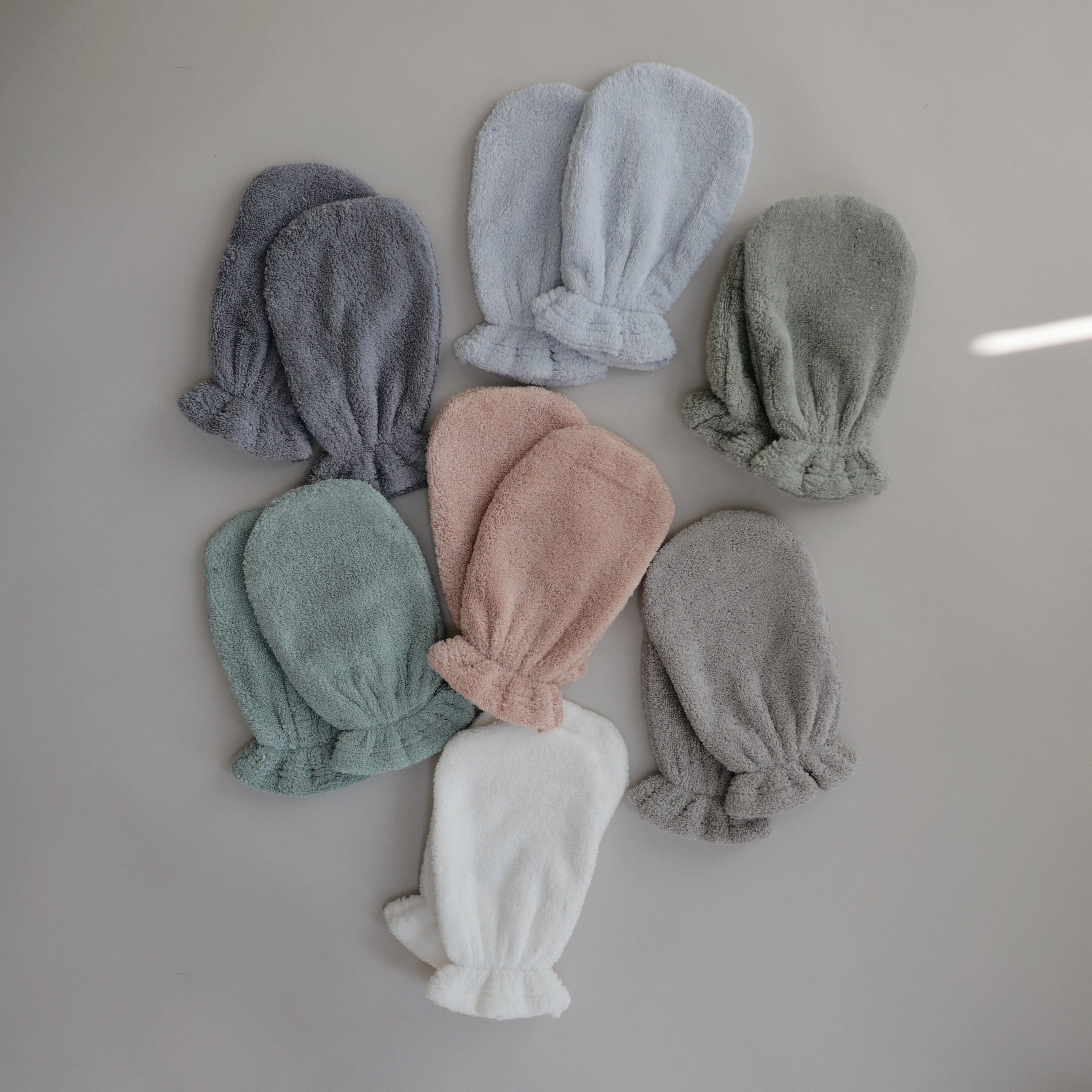 Mushie Organic Cotton Bath Mitt - Image 38
