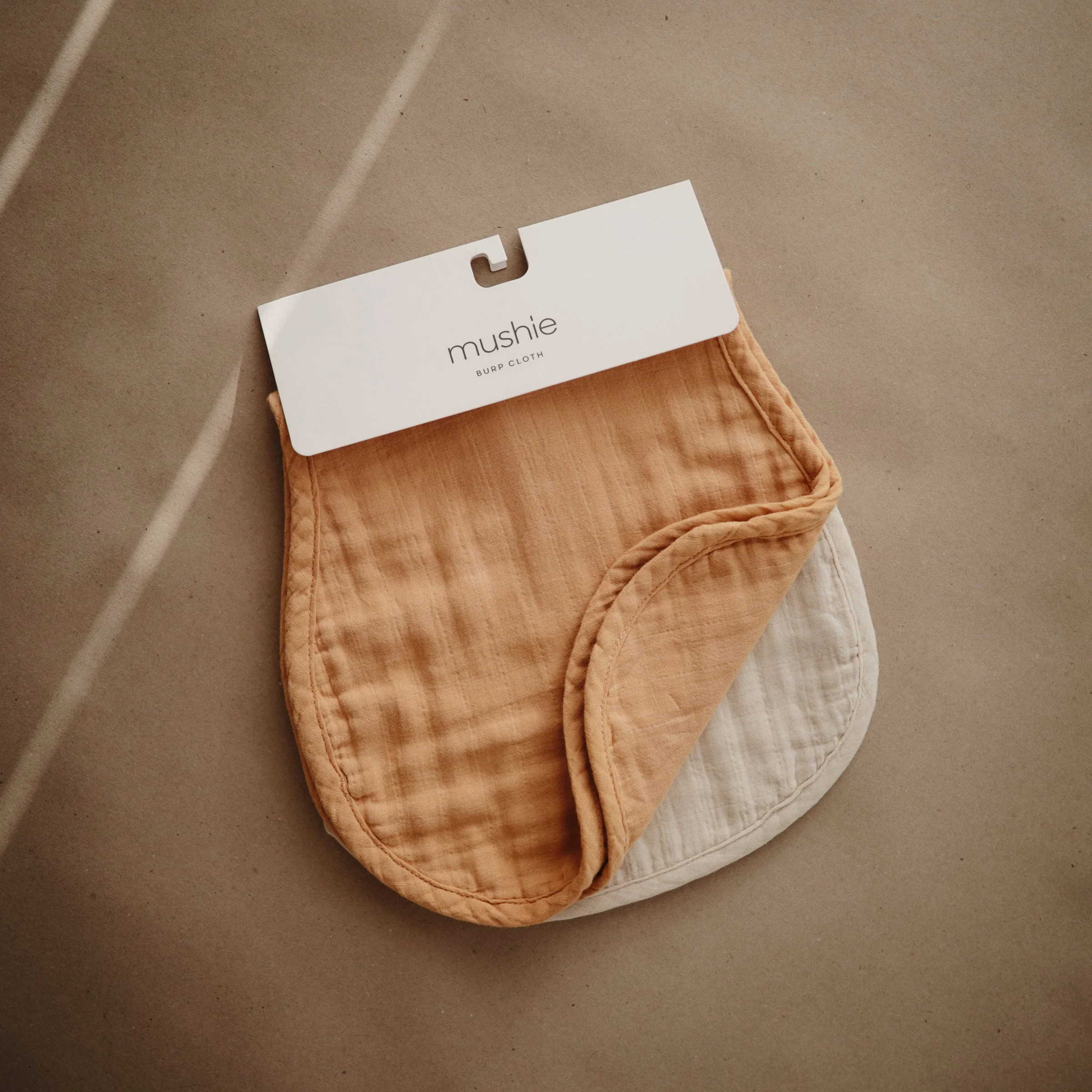 Mushie Organic Cotton Muslin Burp Cloth 2-Pack - Image 40